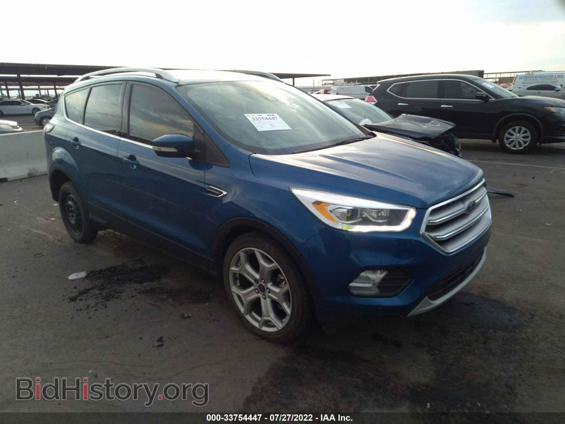 Фотография 1FMCU0J90HUE97159 - FORD ESCAPE 2017