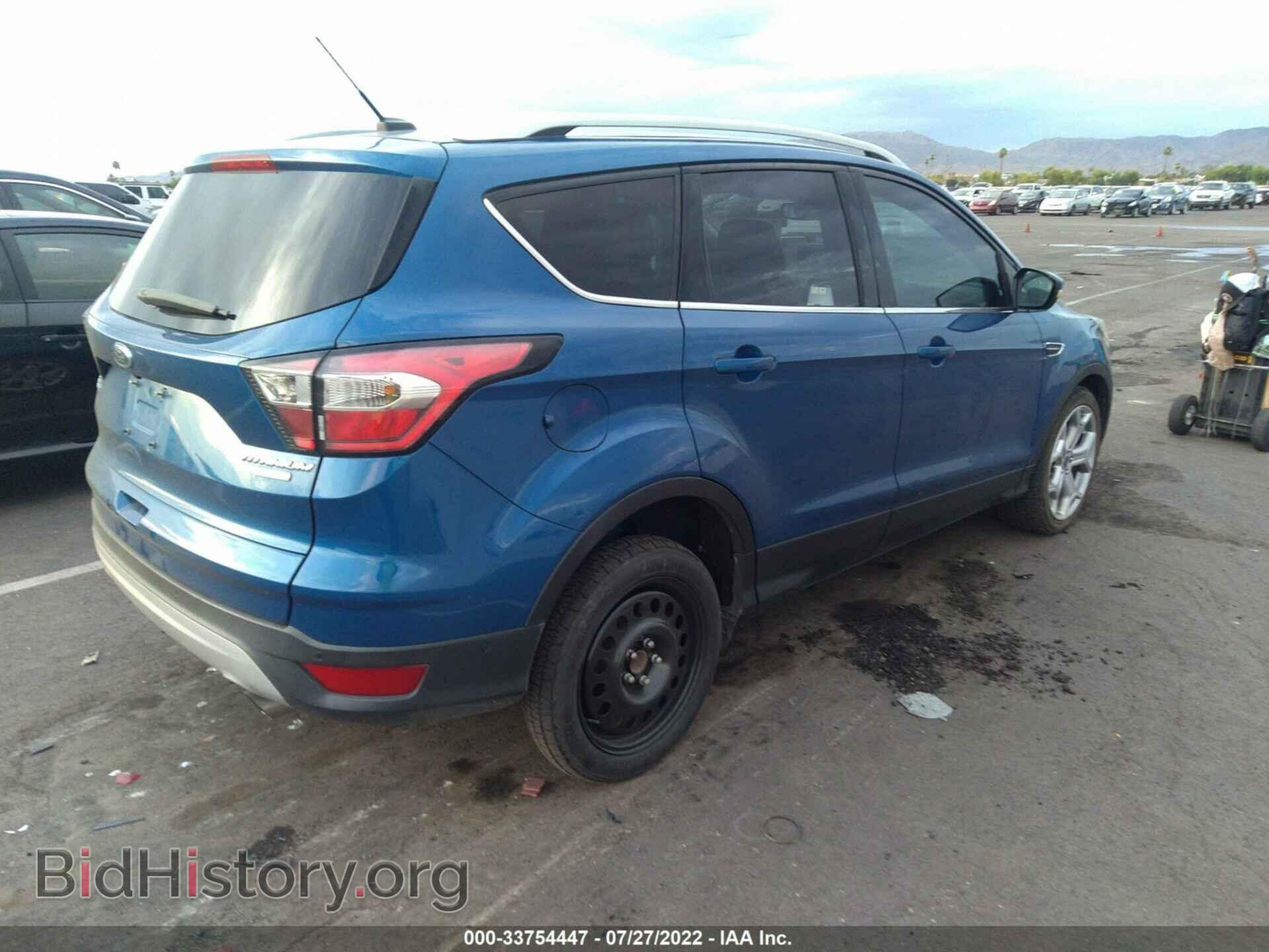 2017 FORD ESCAPE - VIN: 1FMCU0J90HUE97159 - Фото 4