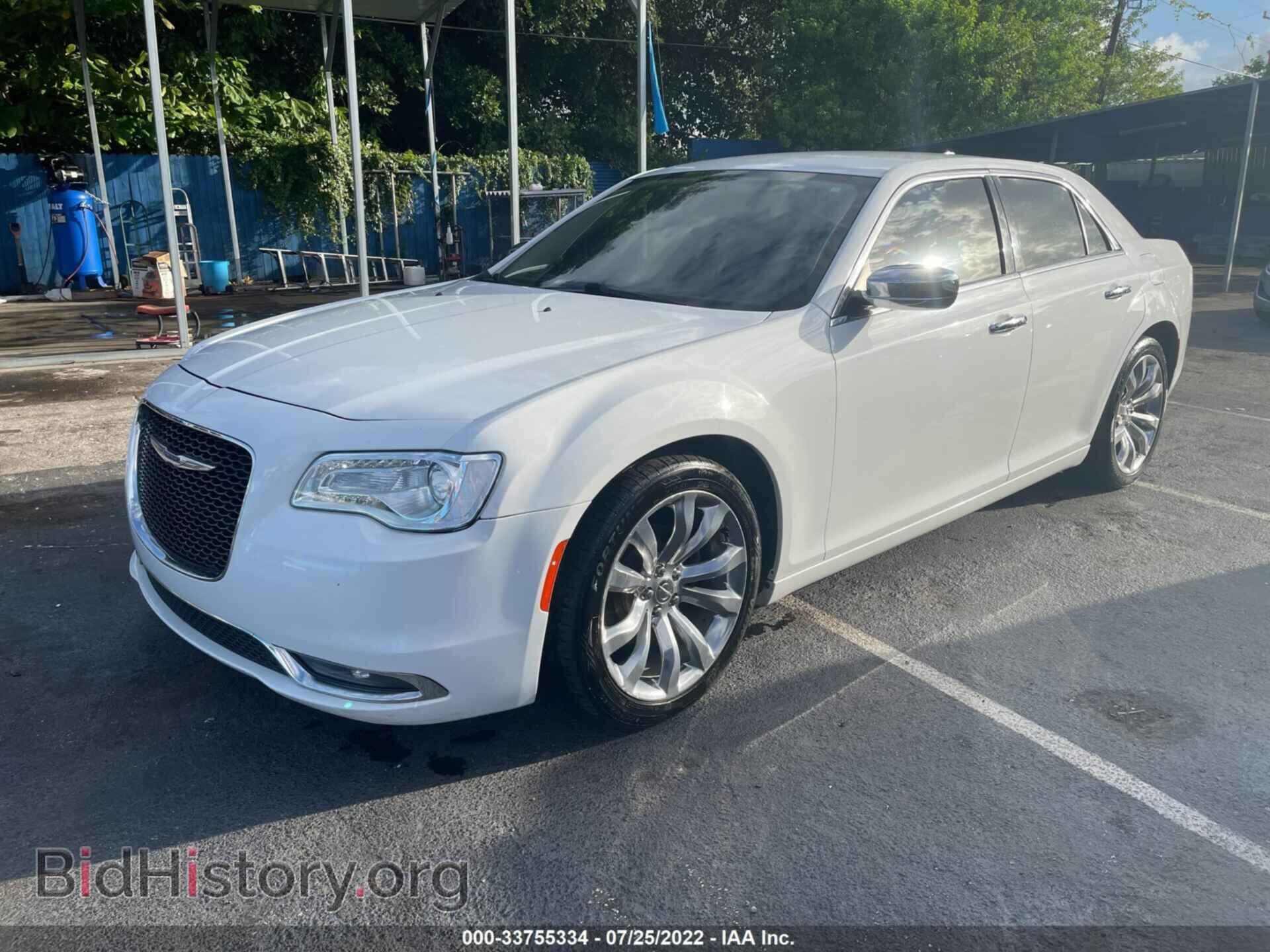 2018 CHRYSLER 300 - VIN: 2C3CCAEG4JH148749 - Фото 2