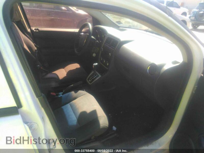 2011 Dodge CALIBER (VIN 1B3CB3HAXBD117751) — фото 5 из 11