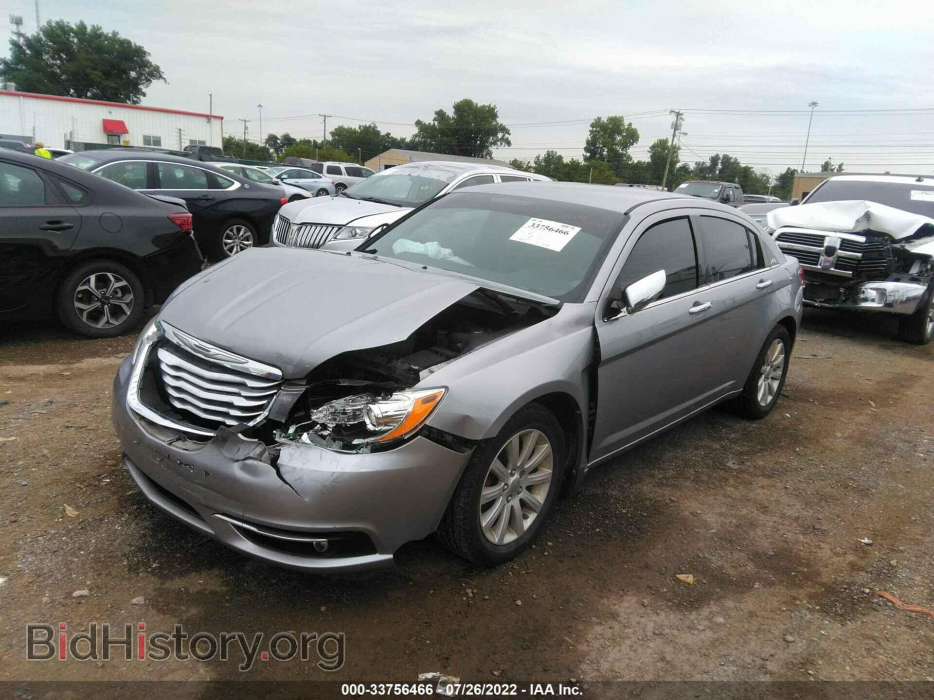 2013 CHRYSLER 200 - VIN: 1C3CCBCG5DN583249 - Photo 2