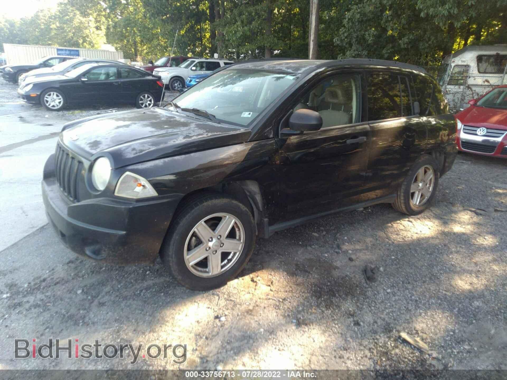 2007 JEEP COMPASS - VIN: 1J8FT47W27D132191 - Фото 2