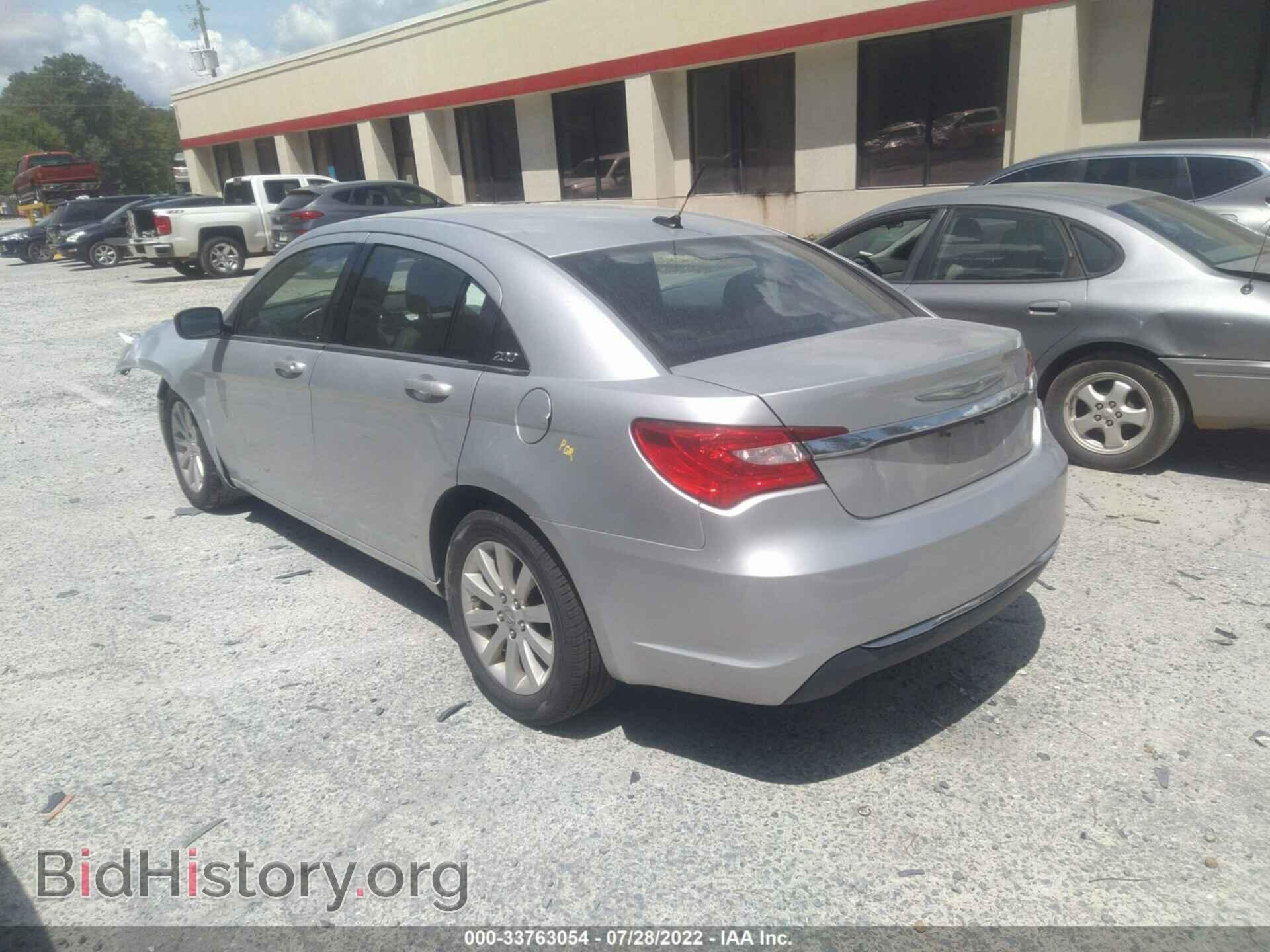 2011 CHRYSLER 200 - VIN: 1C3BC1FBXBN625496 - Фото 3