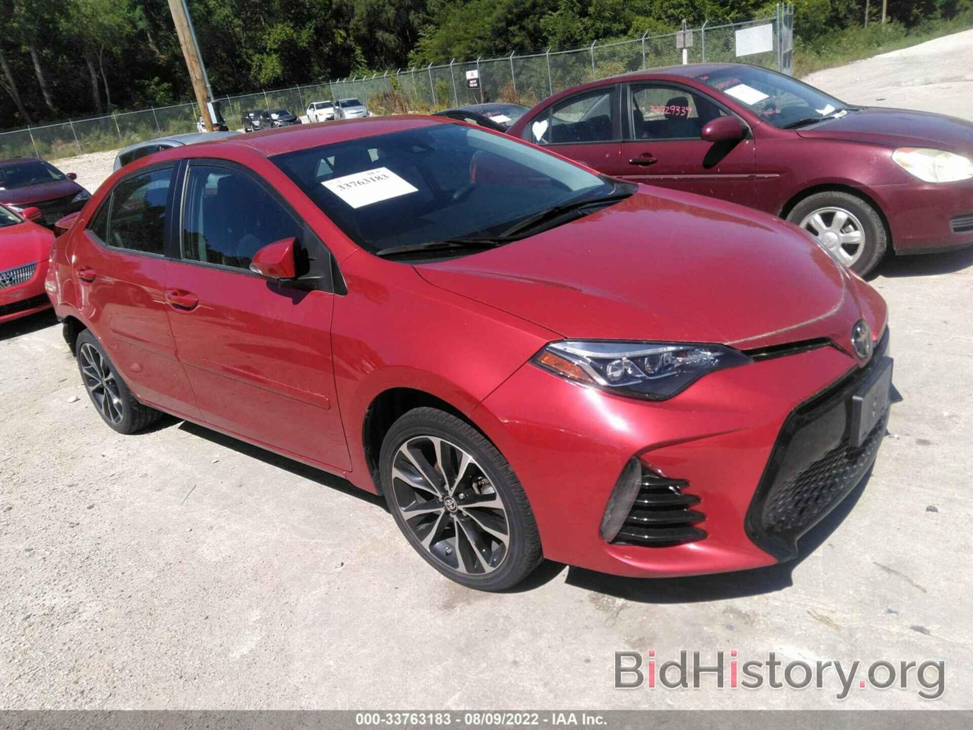 Photo 5YFBURHE2JP852567 - TOYOTA COROLLA 2018