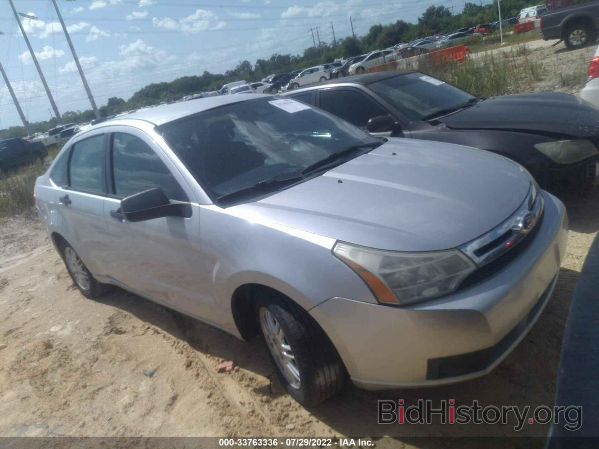 Photo 1FAHP3FN2BW153116 - FORD FOCUS 2011