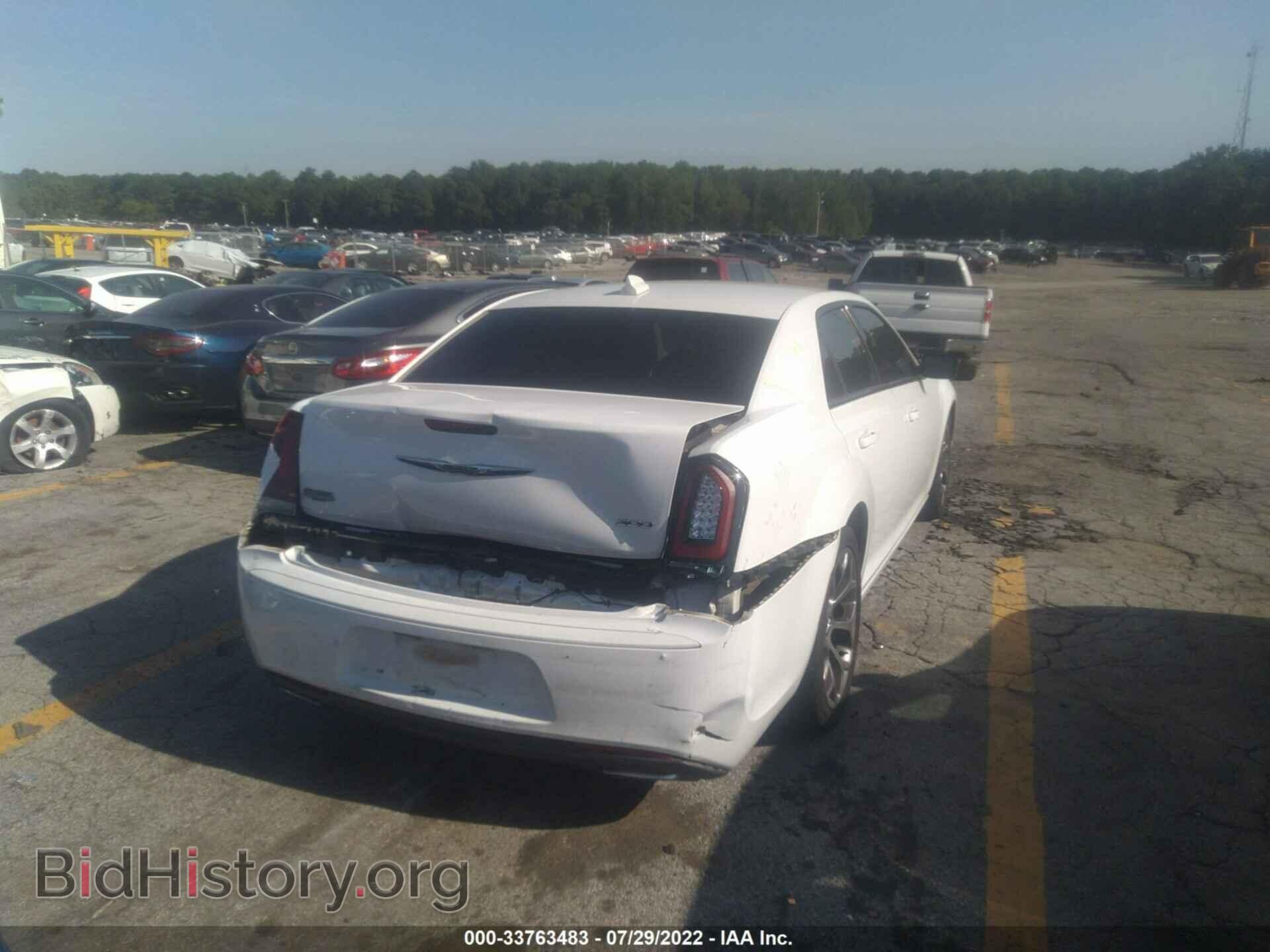 2018 CHRYSLER 300 - VIN: 2C3CCAAG3JH340377 - Фото 4