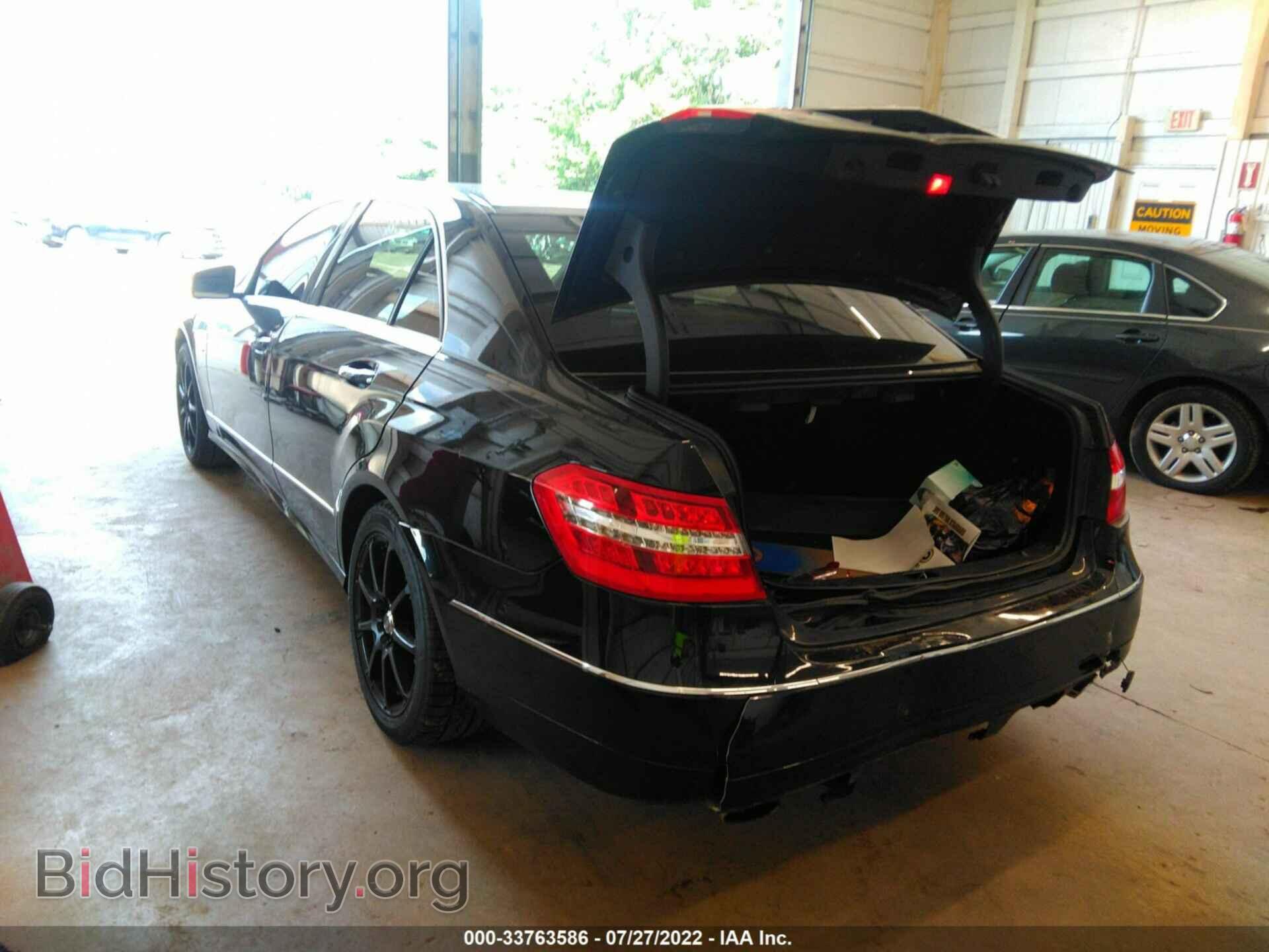 2012 MERCEDES-BENZ E-CLASS - VIN: WDDHF8JBXCA527743 - Фото 3