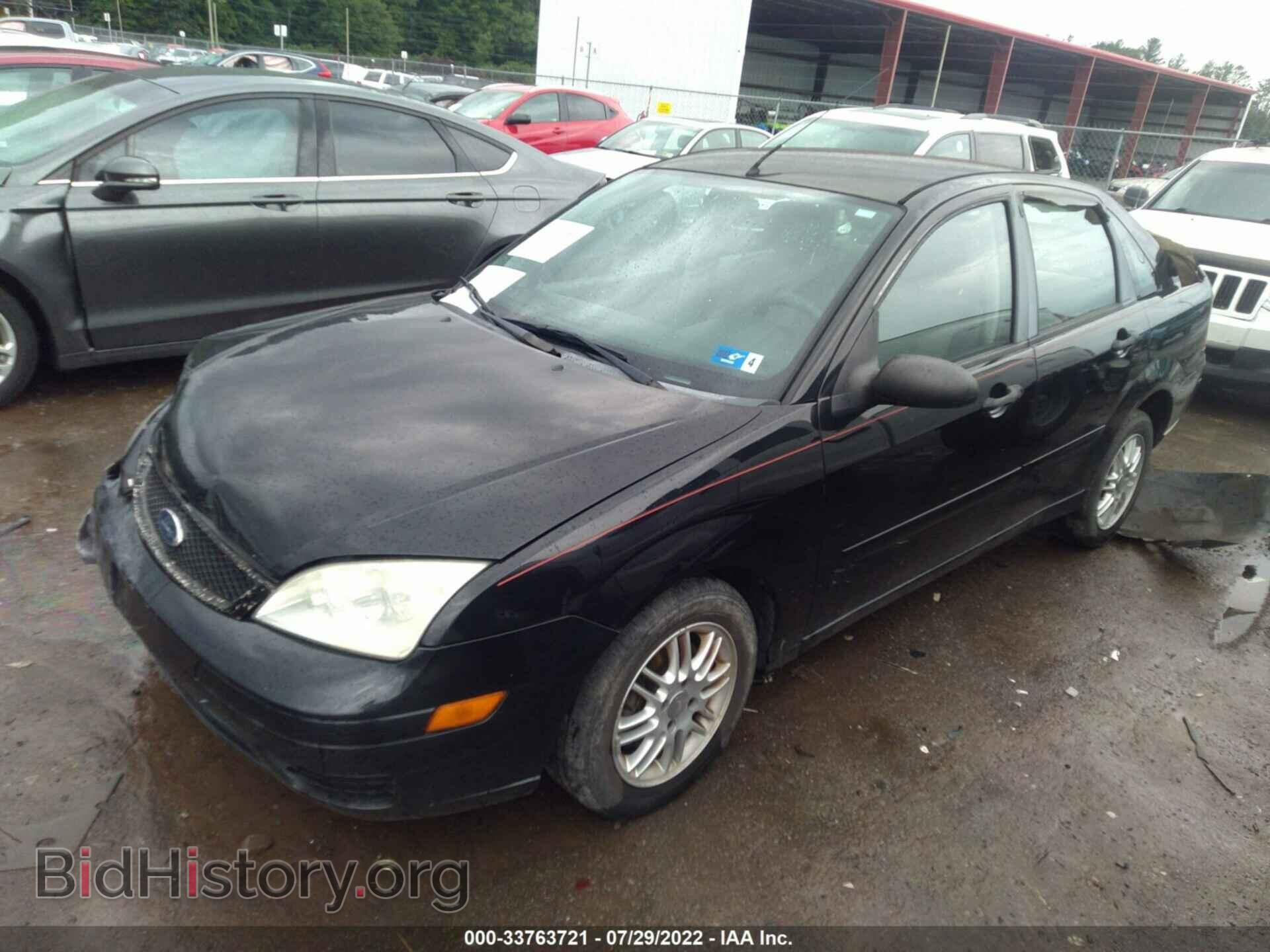 2007 FORD FOCUS - VIN: 1FAFP34N97W329998 - Фото 2