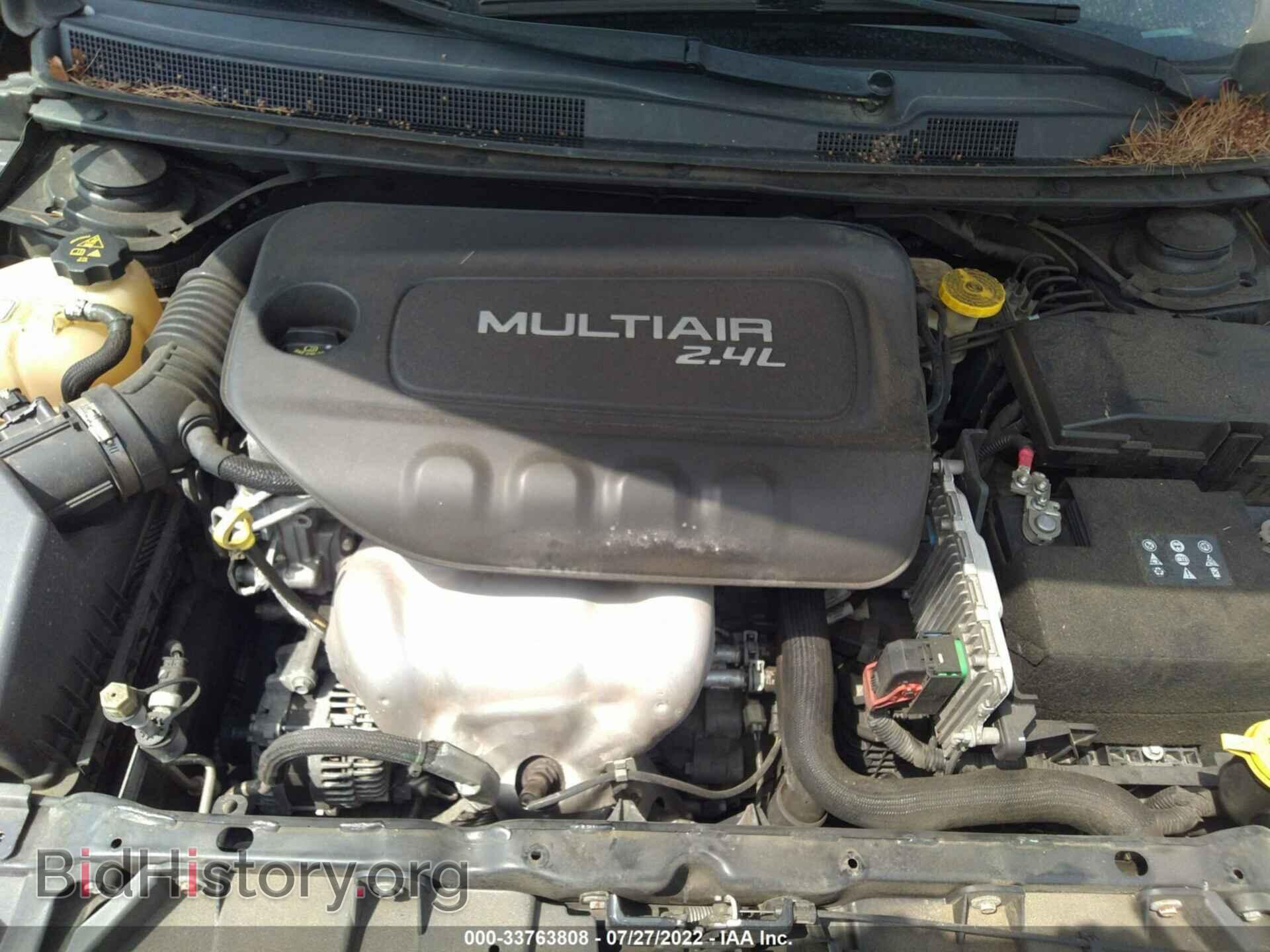 2015 CHRYSLER 200 - VIN: 1C3CCCABXFN725529 - Фото 10
