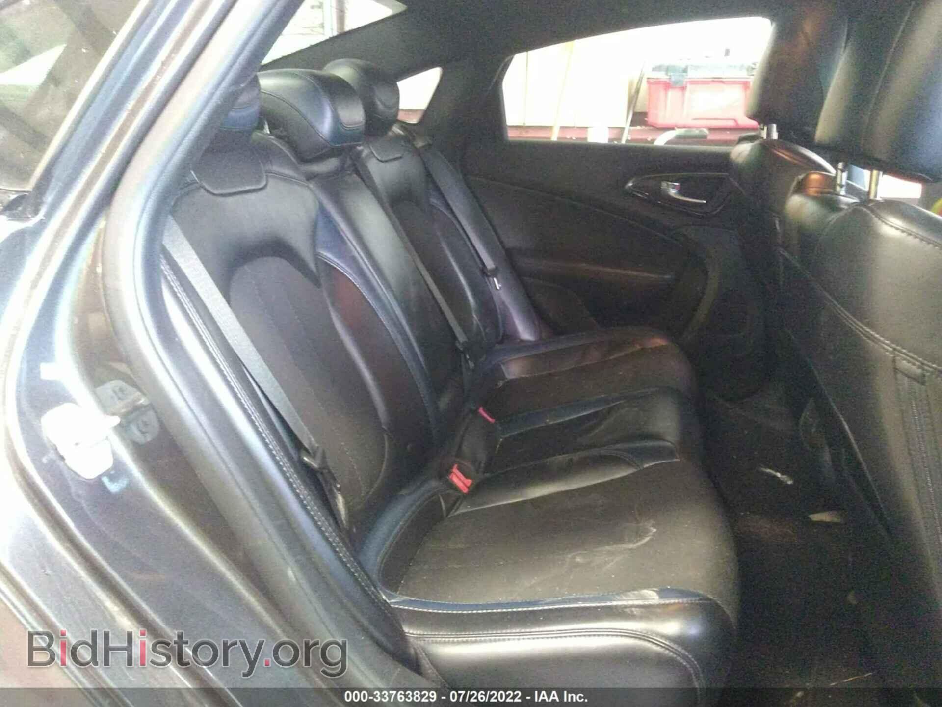 2016 CHRYSLER 200 - VIN: 1C3CCCBB0GN161406 - Photo 8