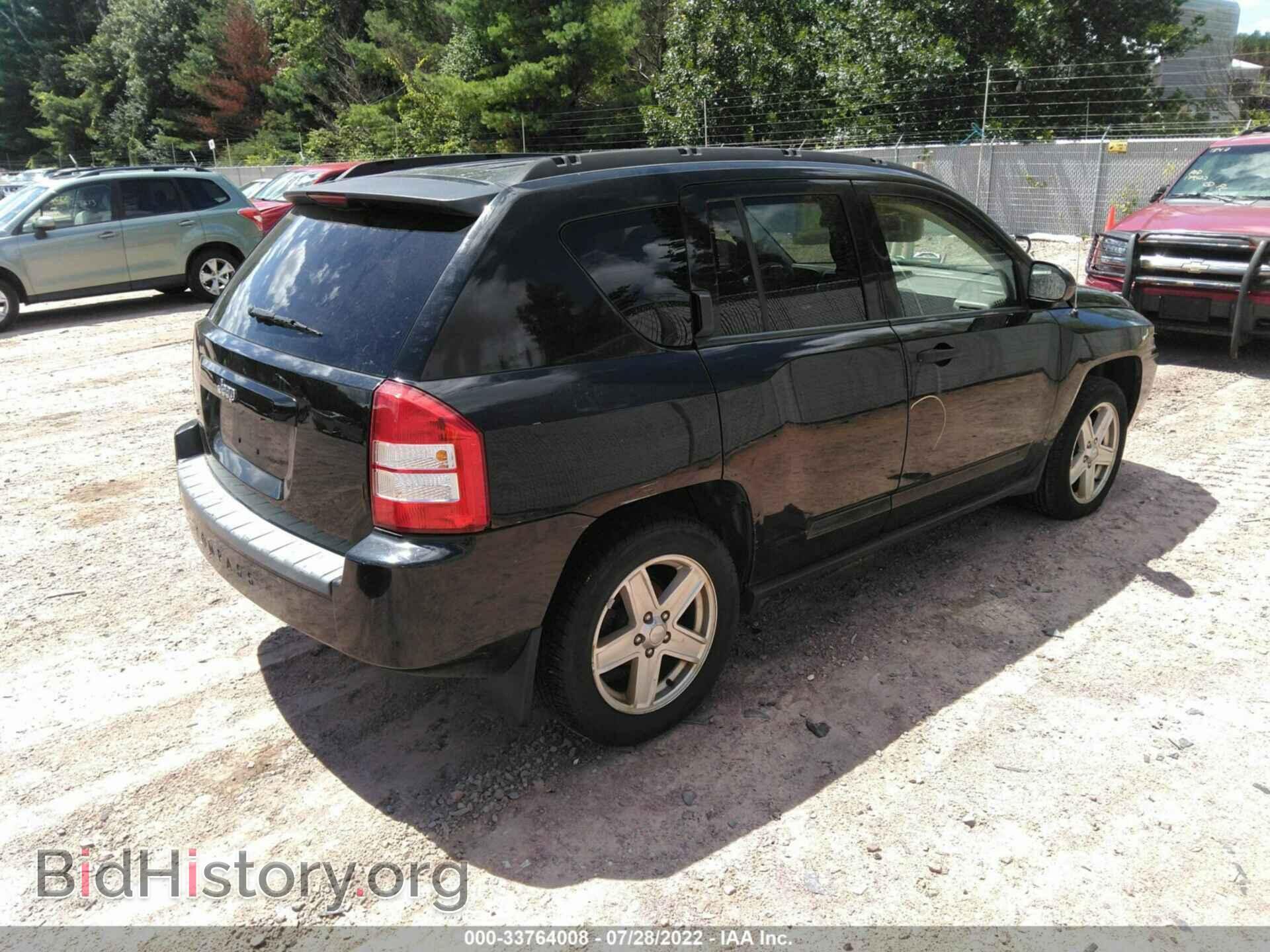 2007 JEEP COMPASS - VIN: 1J8FF47W37D211778 - Фото 4