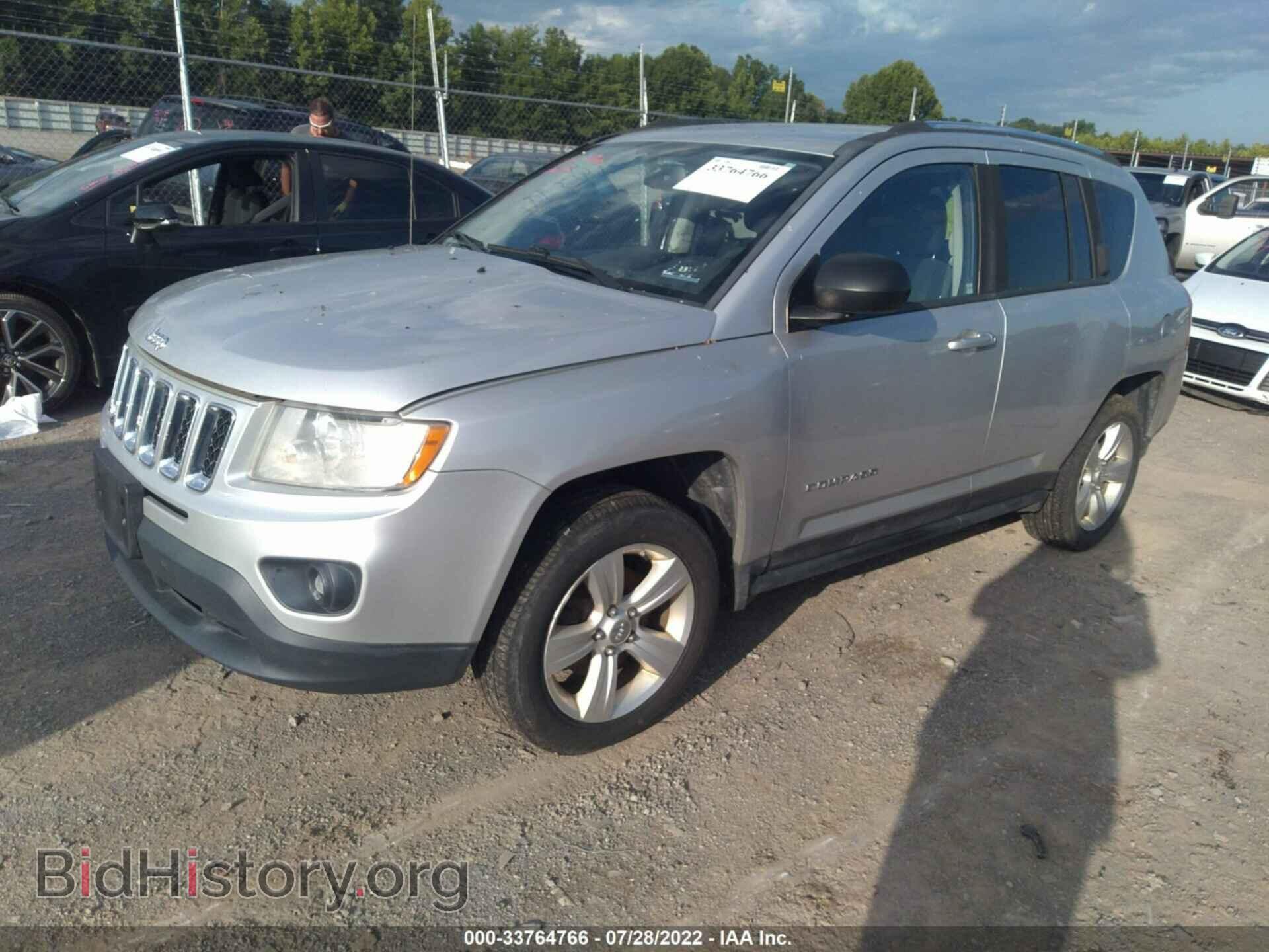 2012 JEEP COMPASS - VIN: 1C4NJDBB1CD570160 - Фото 2