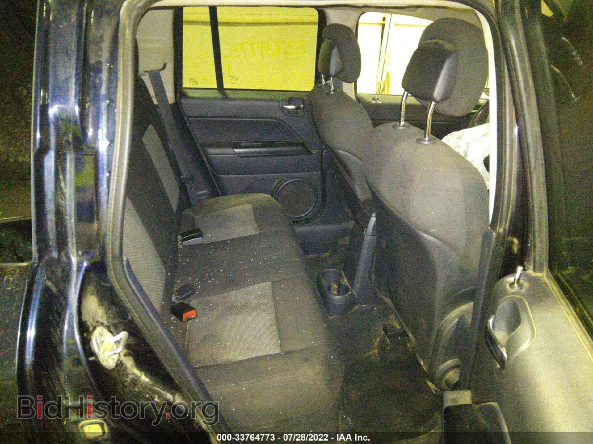2010 JEEP COMPASS - VIN: 1J4NT1FA0AD647621 - Фото 8