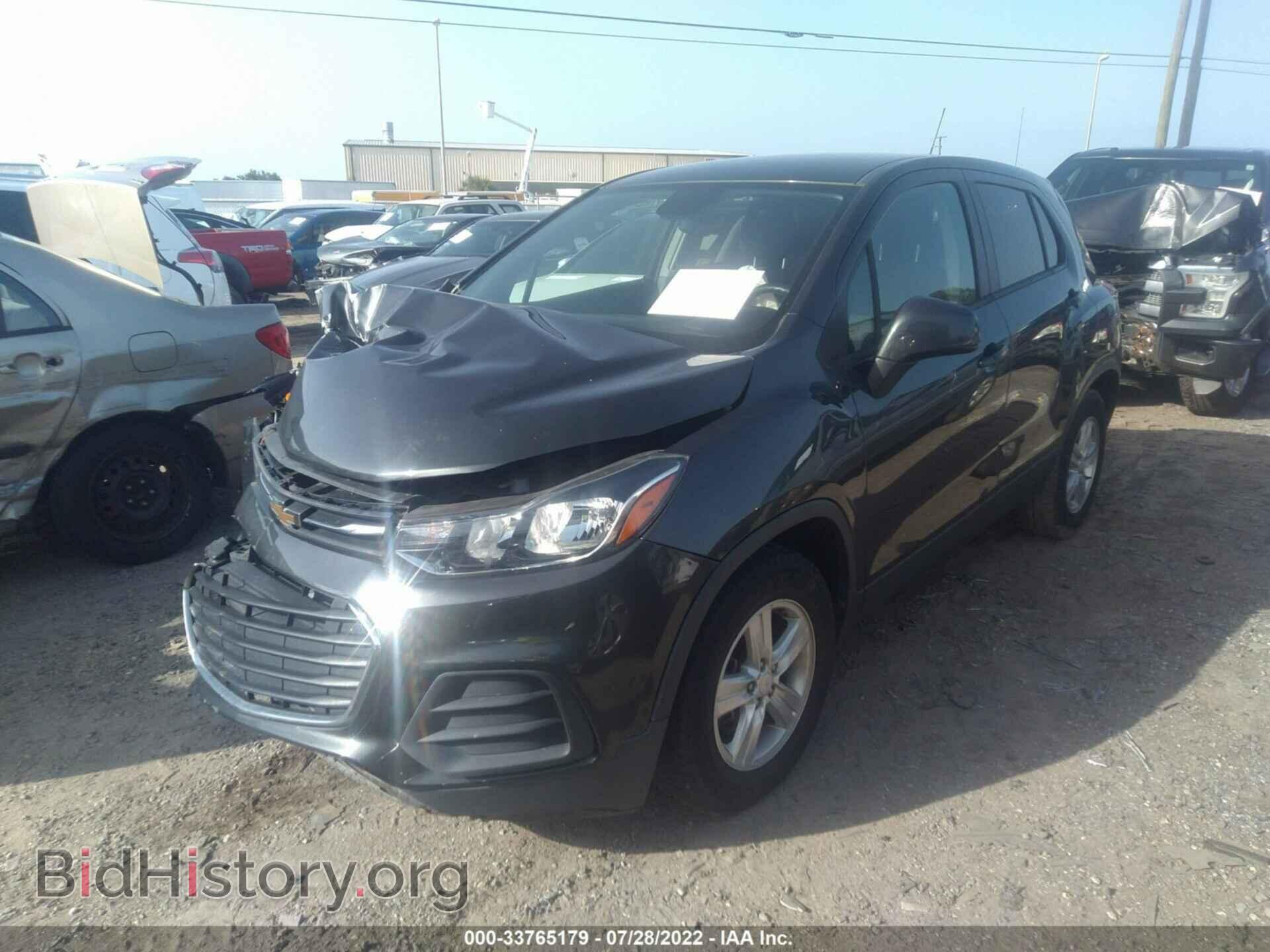 2019 CHEVROLET TRAX - VIN: 3GNCJKSB3KL243741 - Photo 2