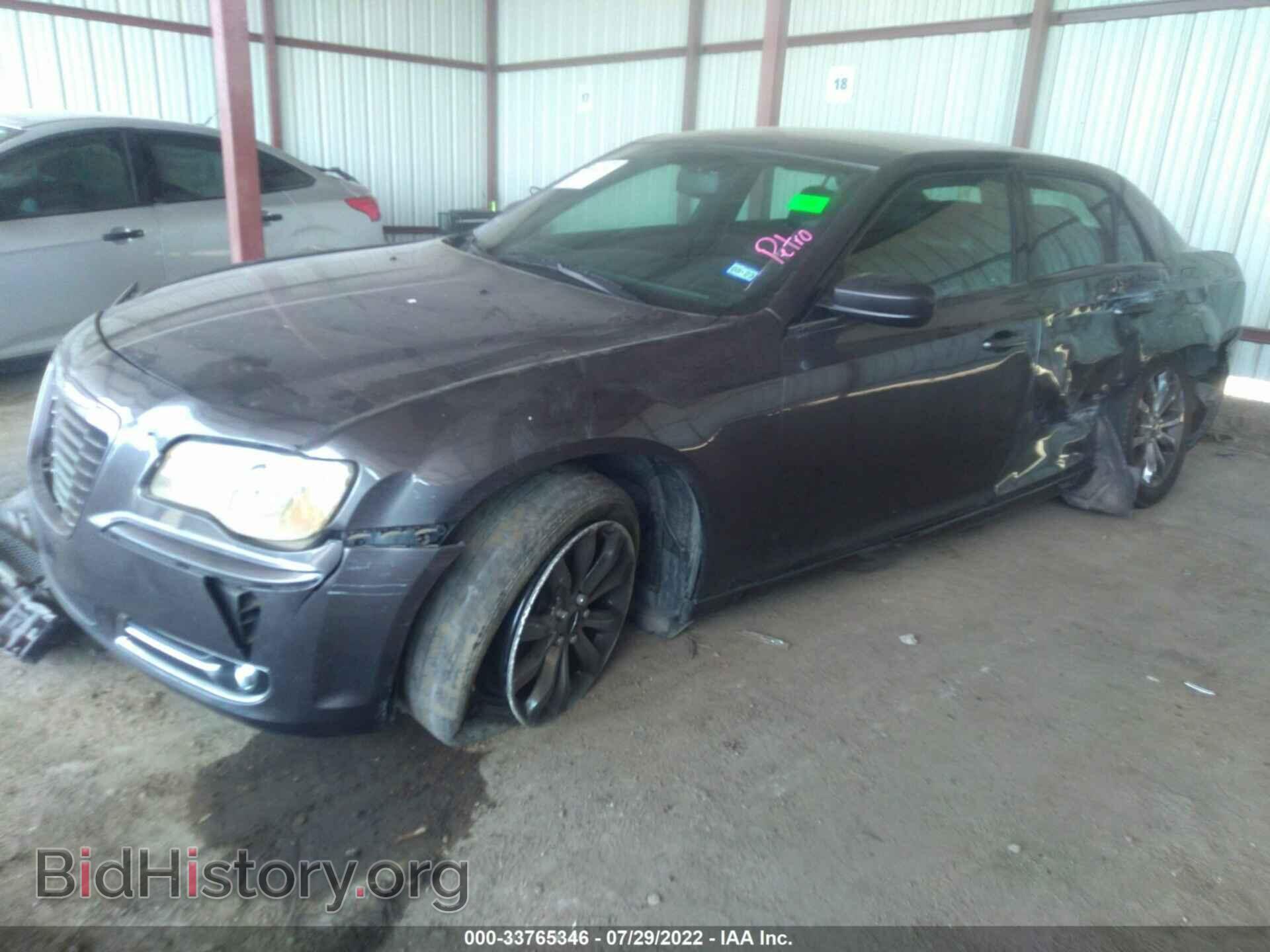 2014 CHRYSLER 300 - VIN: 2C3CCAGG4EH384692 - Фото 2