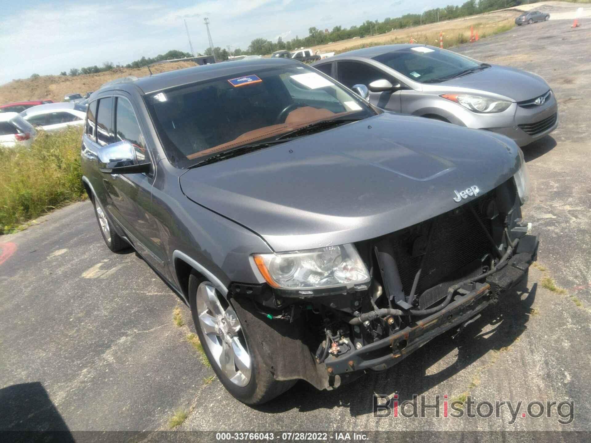 Photo 1J4RR6GT0BC737596 - JEEP GRAND CHEROKEE 2011