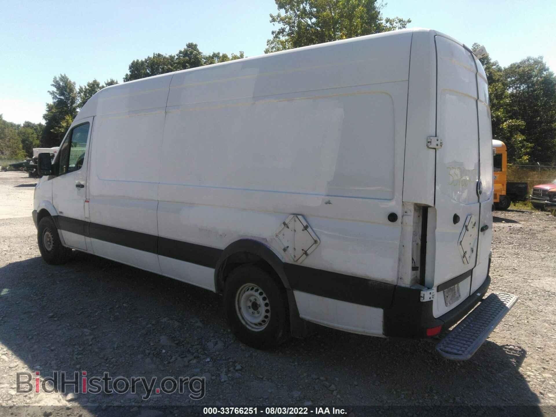 2011 MERCEDES-BENZ SPRINTER CARGO VANS - VIN: WD3PE8CB6B5601134 - Фото 3