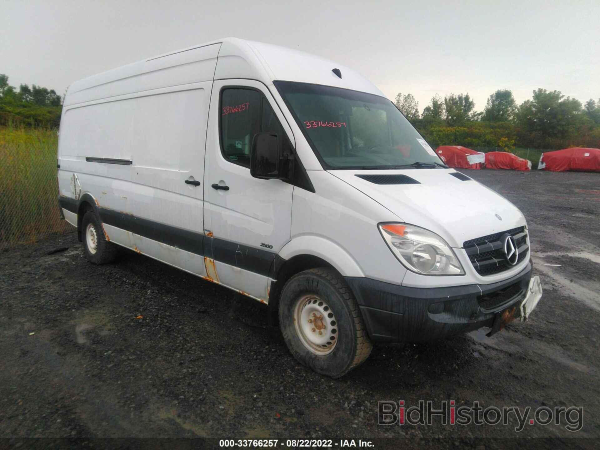 Фотография WD3PE8CBXB5574214 - MERCEDES-BENZ SPRINTER CARGO VANS 2011