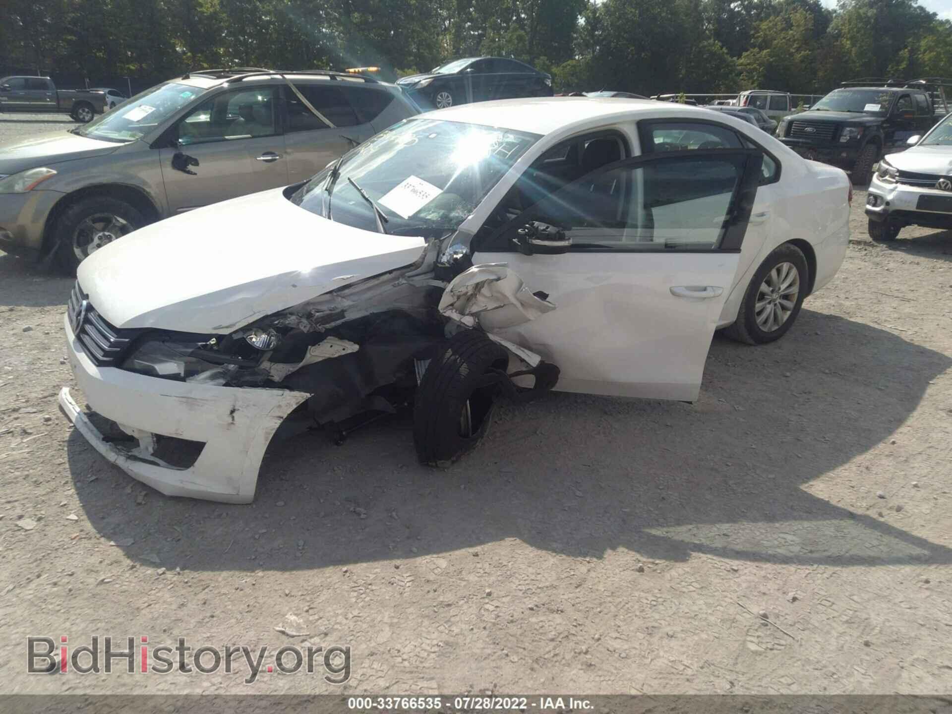 2013 VOLKSWAGEN PASSAT - VIN: 1VWAP7A36DC051943 - Photo 2