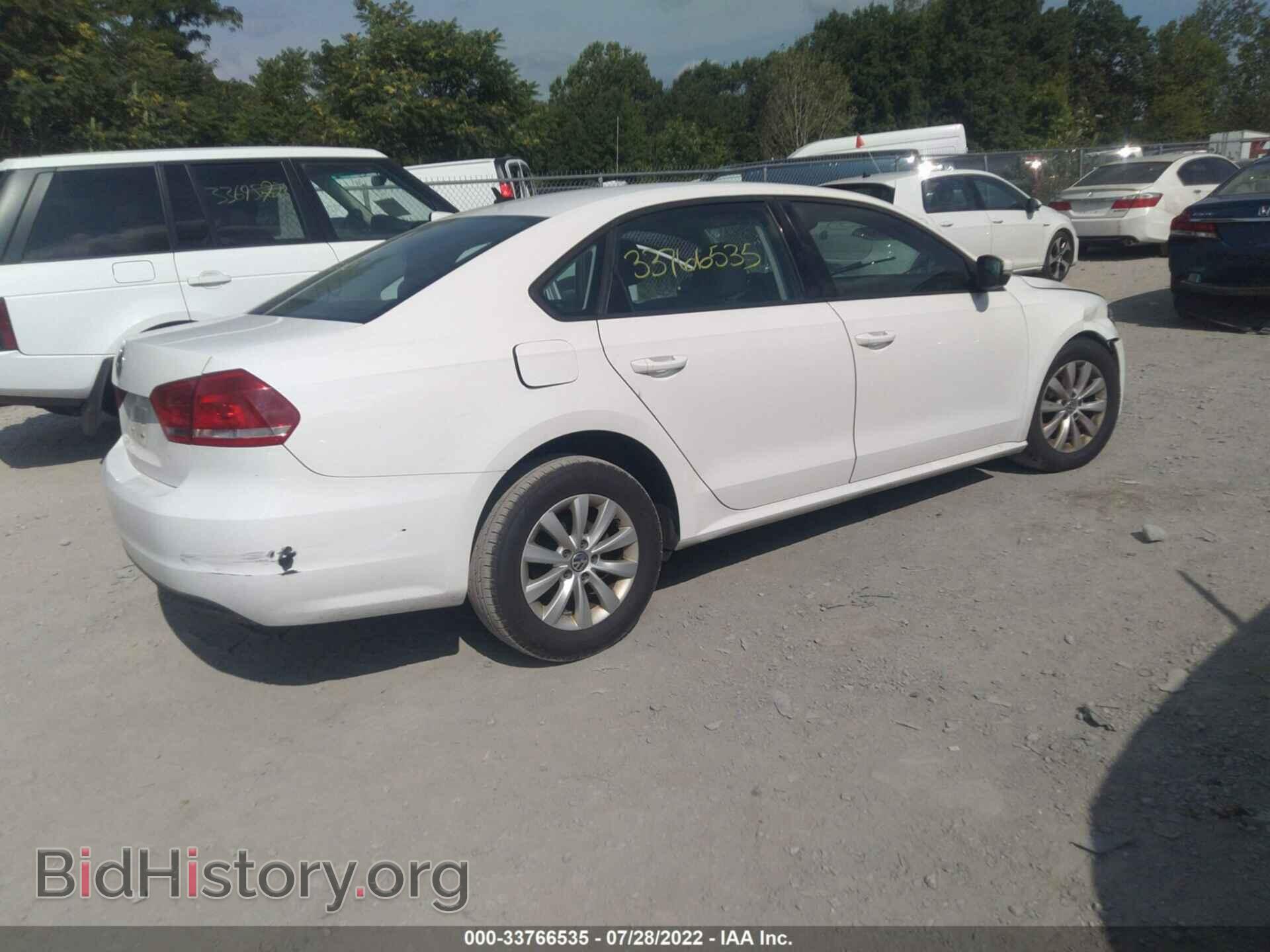 2013 VOLKSWAGEN PASSAT - VIN: 1VWAP7A36DC051943 - Photo 4