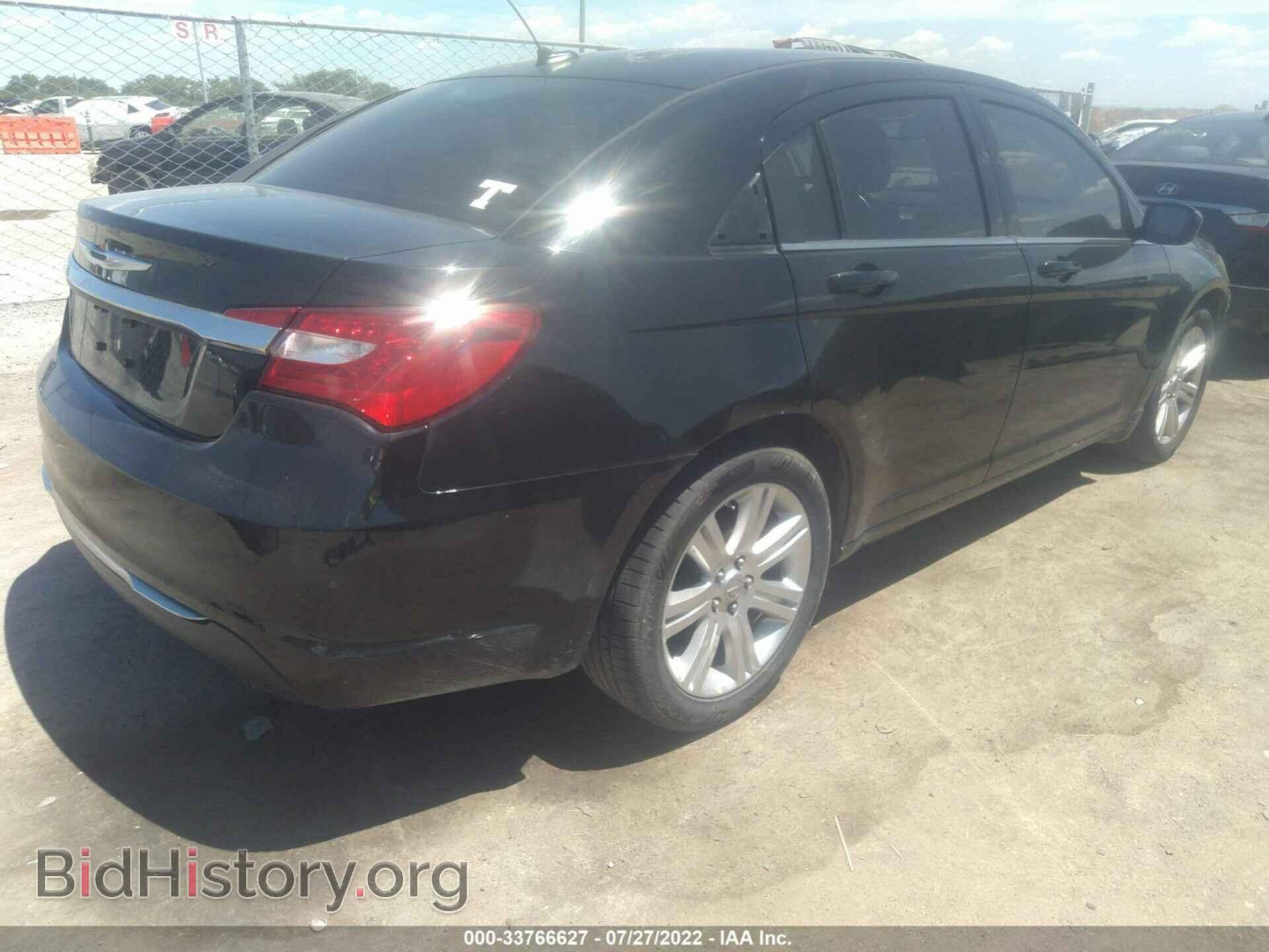 2011 CHRYSLER 200 - VIN: 1C3BC1FB6BN612843 - Фото 4