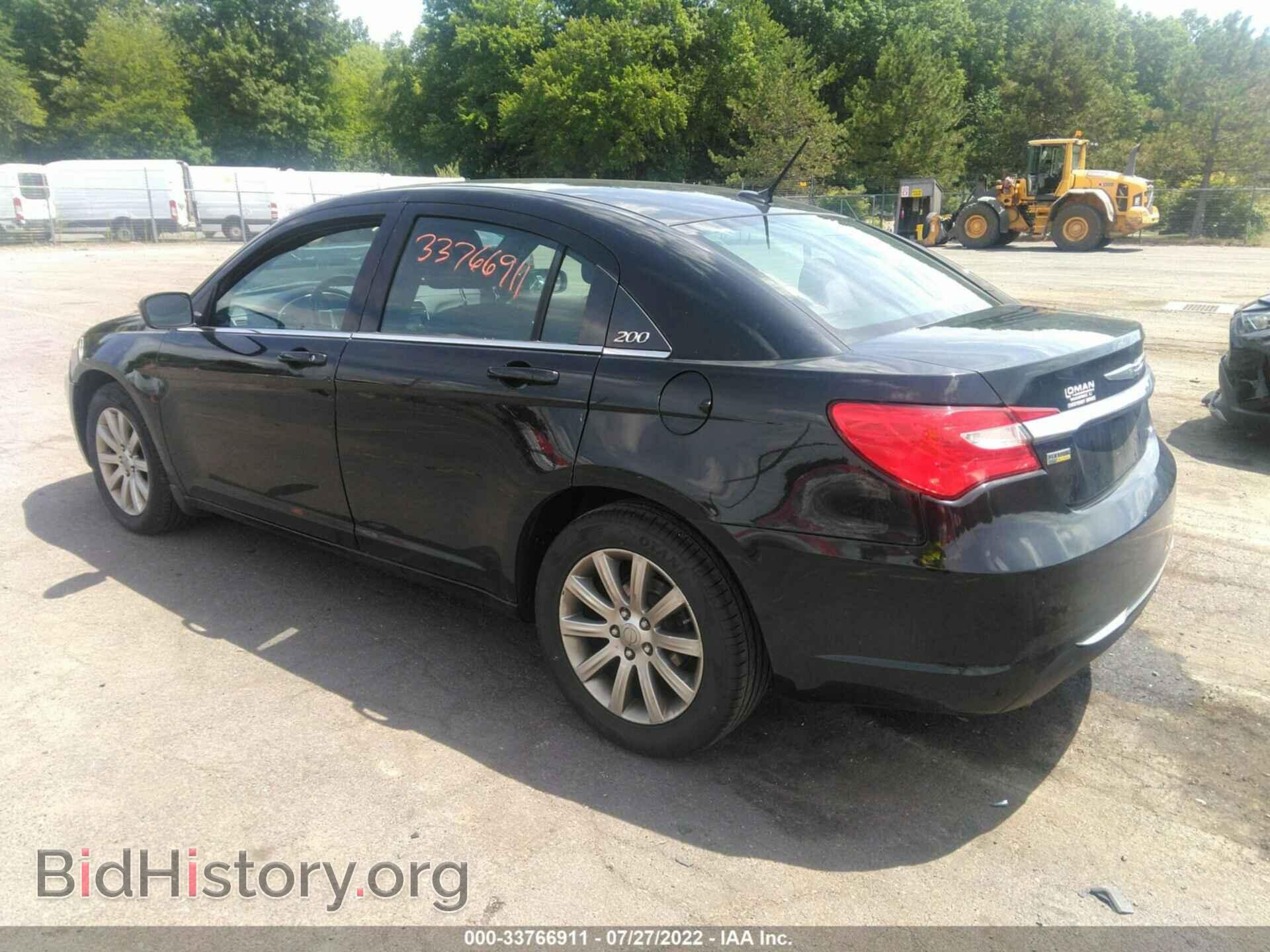 2013 CHRYSLER 200 - VIN: 1C3CCBBG3DN569495 - Photo 3