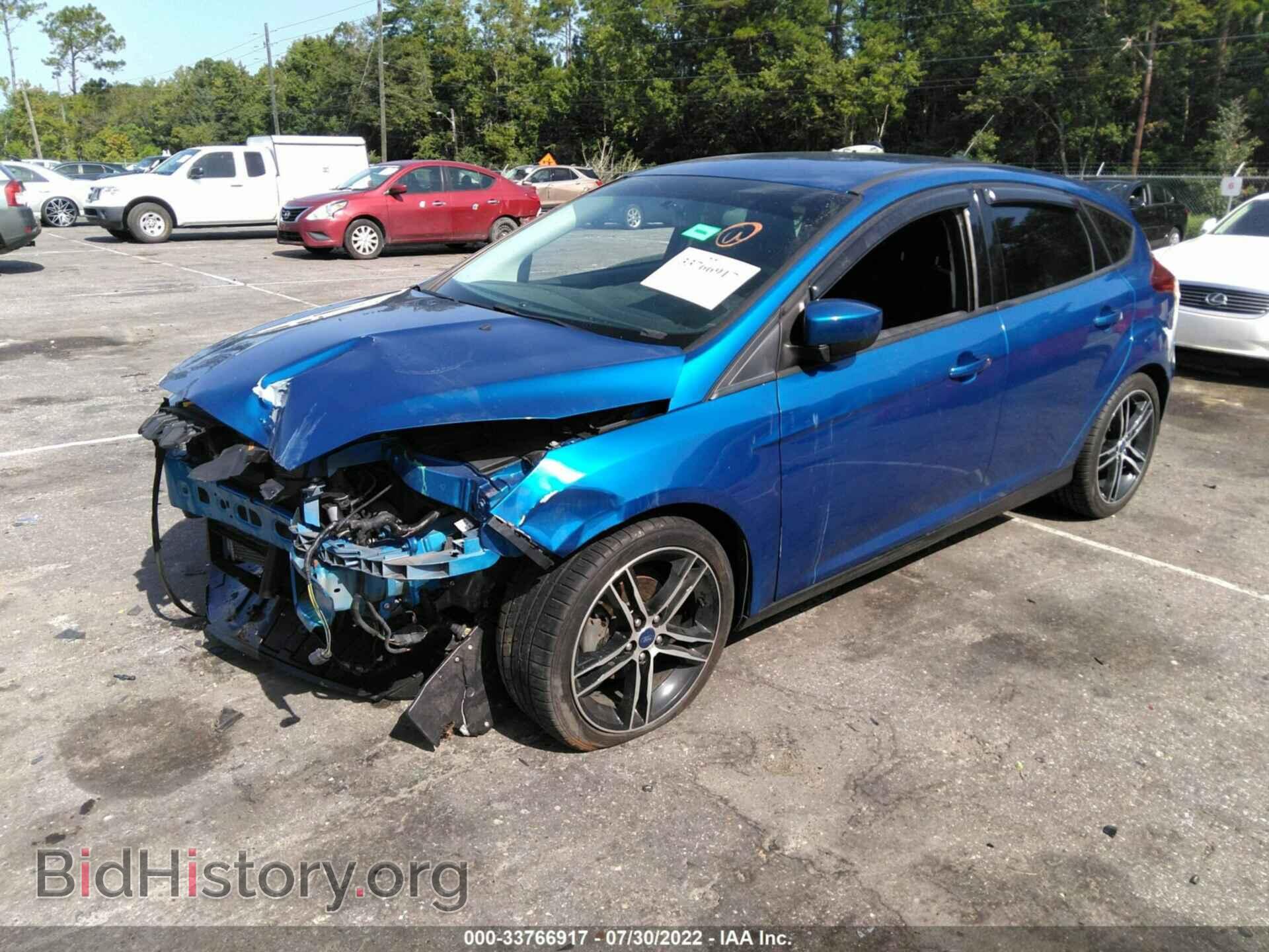2018 FORD FOCUS - VIN: 1FADP3K21JL275492 - Фото 2