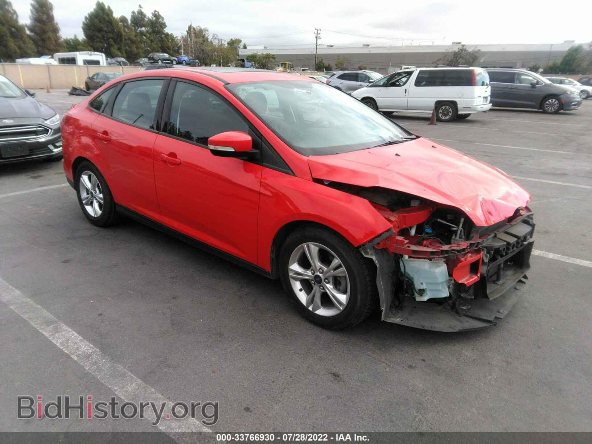 Photo 1FADP3F2XEL332126 - FORD FOCUS 2014