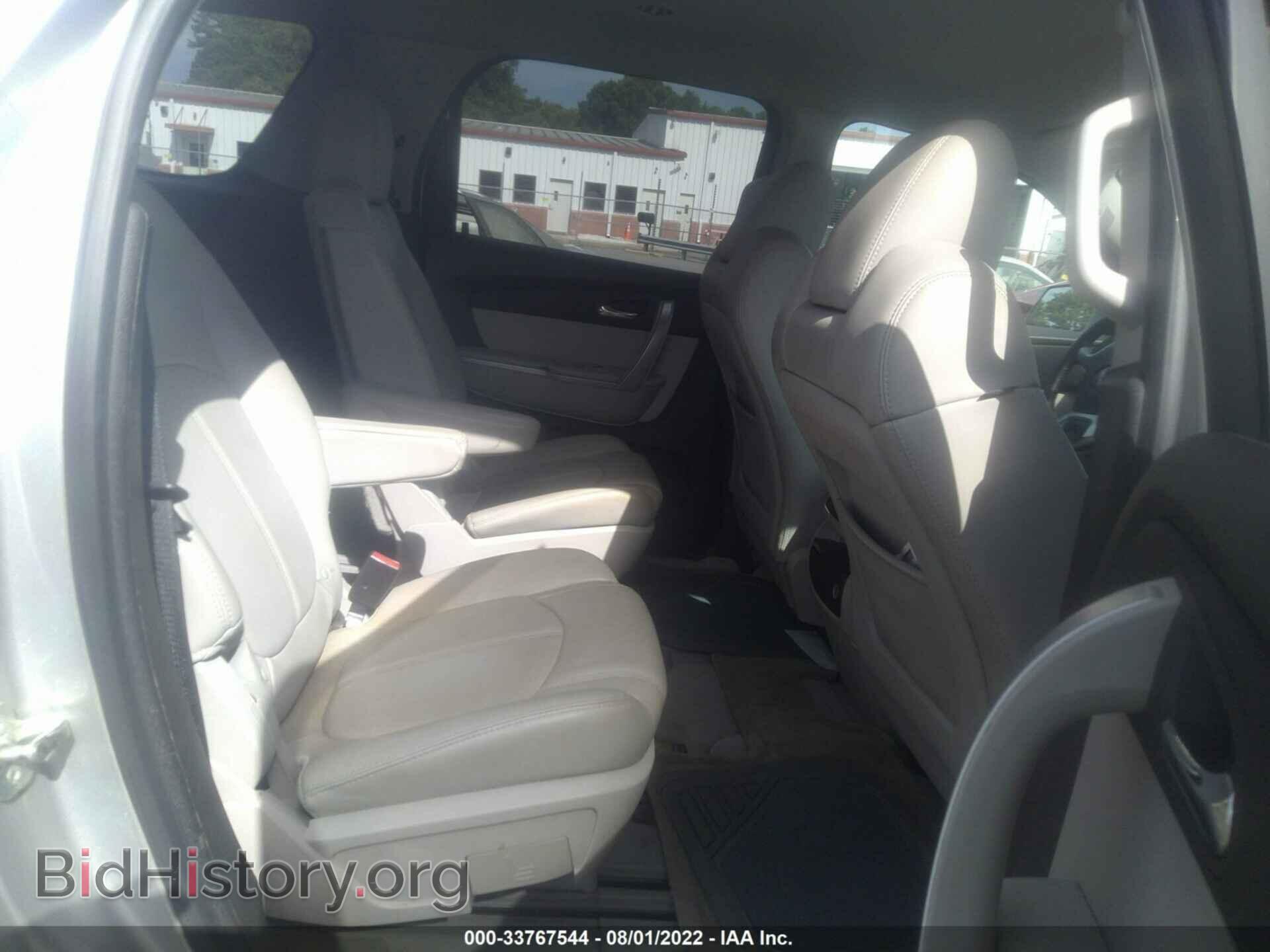 2011 GMC ACADIA - VIN: 1GKKRRED8BJ363355 - Photo 8