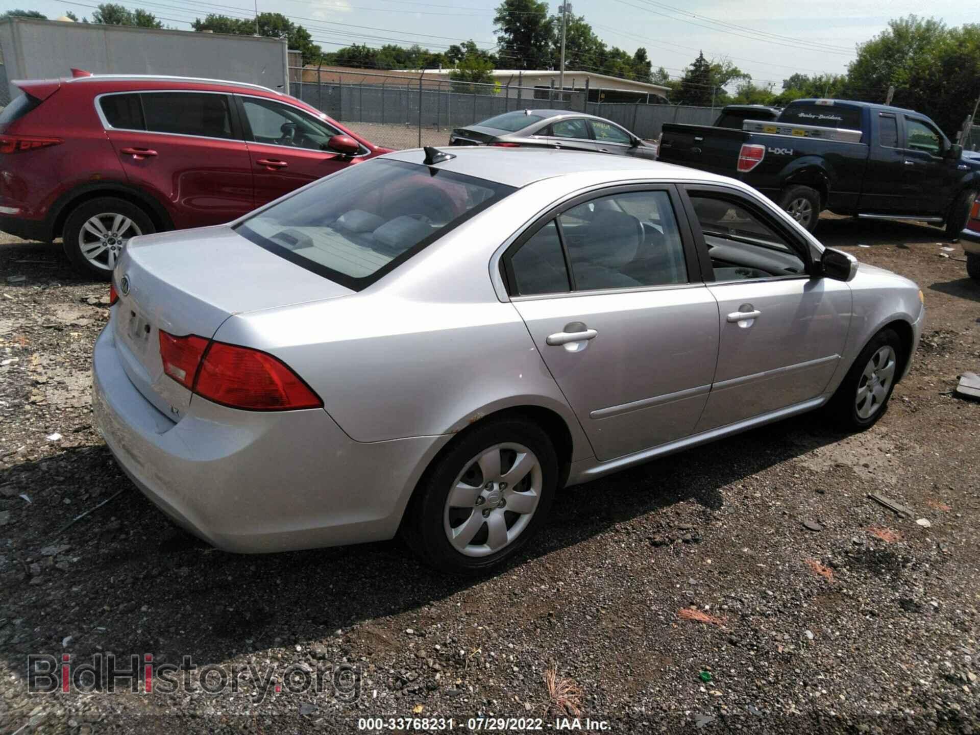 2009 KIA OPTIMA - VIN: KNAGE228695289476 - Фото 4