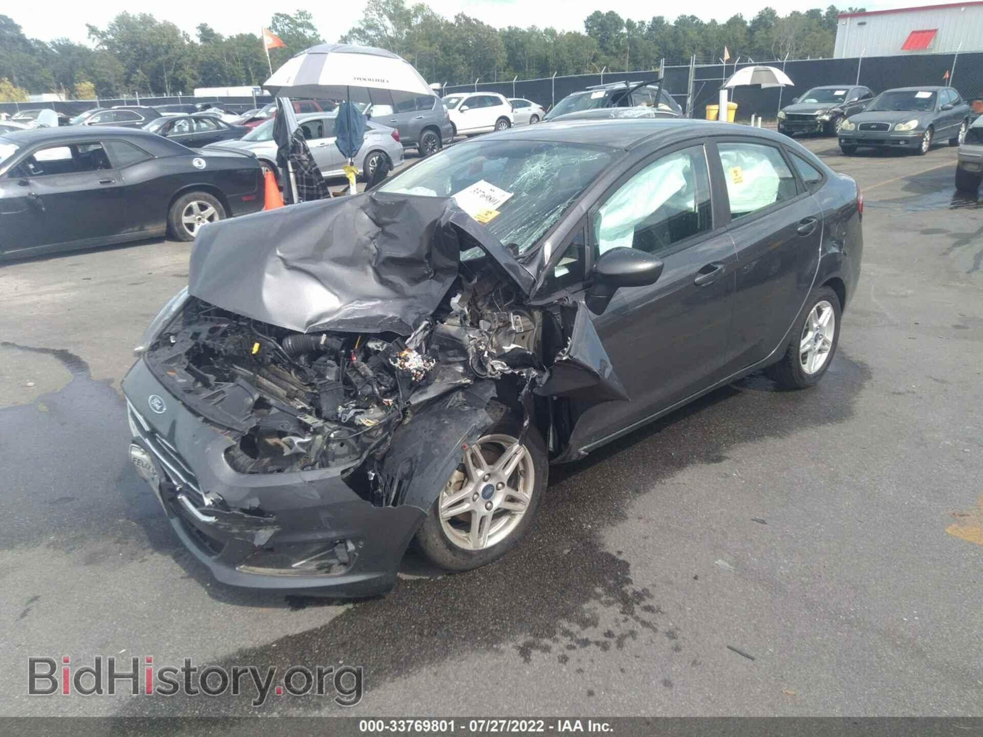 2018 FORD FIESTA - VIN: 3FADP4BJ1JM144896 - Фото 2