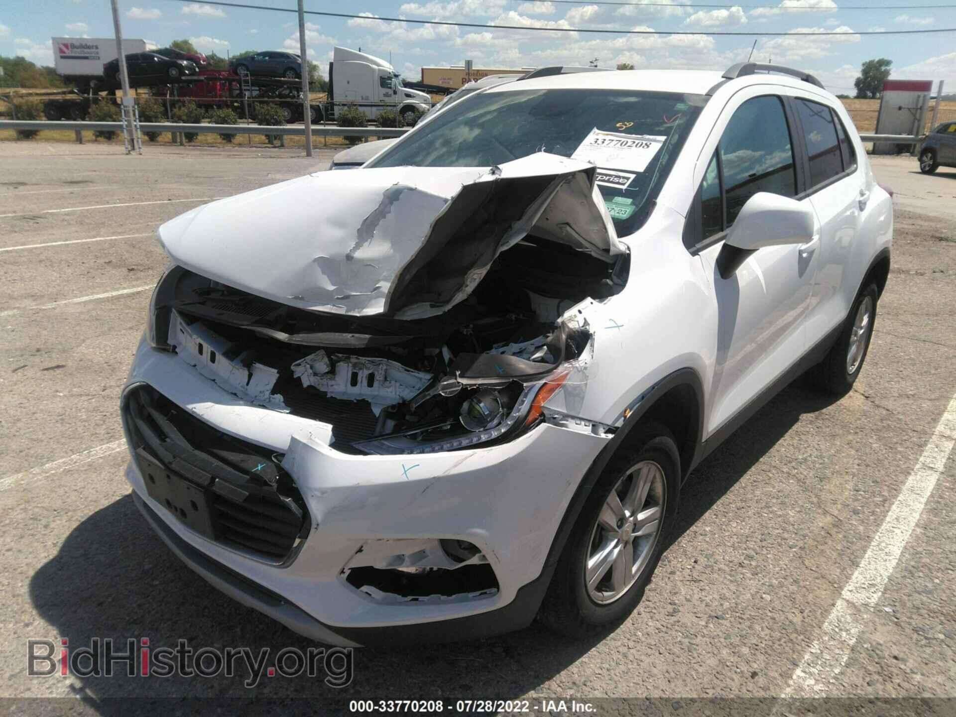 2021 CHEVROLET TRAX - VIN: KL7CJPSM8MB372311 - Фото 2