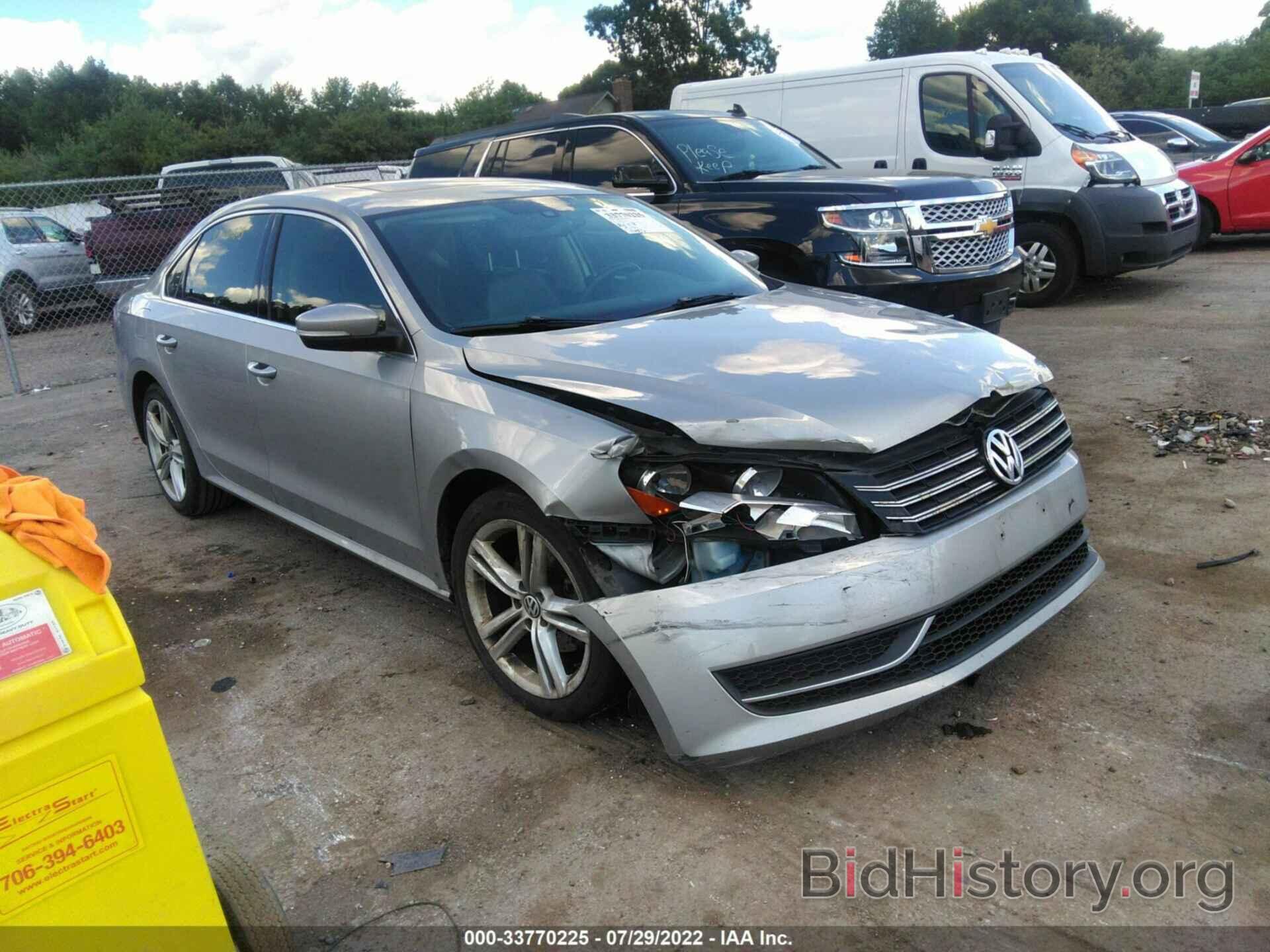 Photo 1VWBS7A39EC058065 - VOLKSWAGEN PASSAT 2014