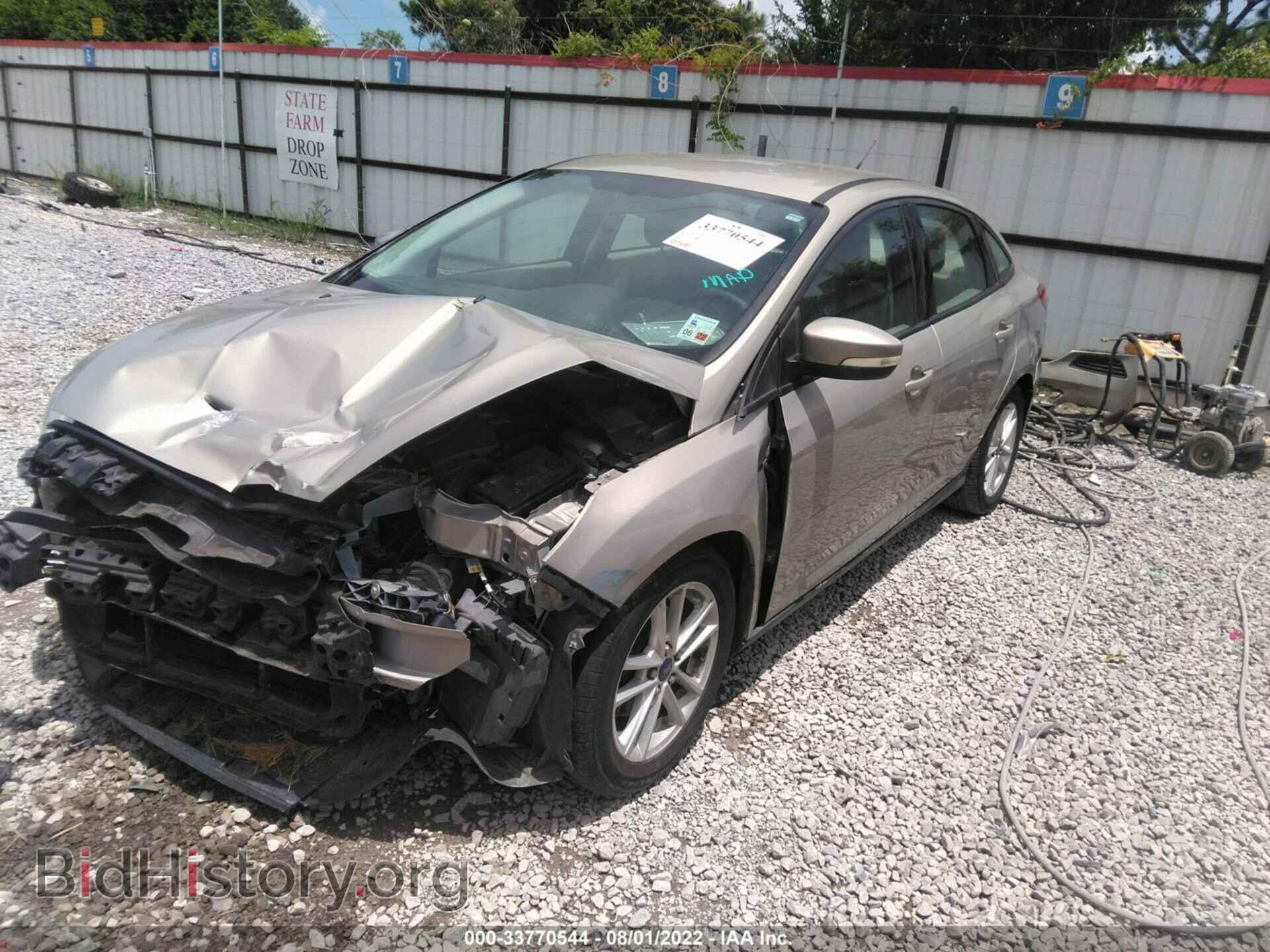 2015 FORD FOCUS - VIN: 1FADP3F22FL209082 - Photo 2