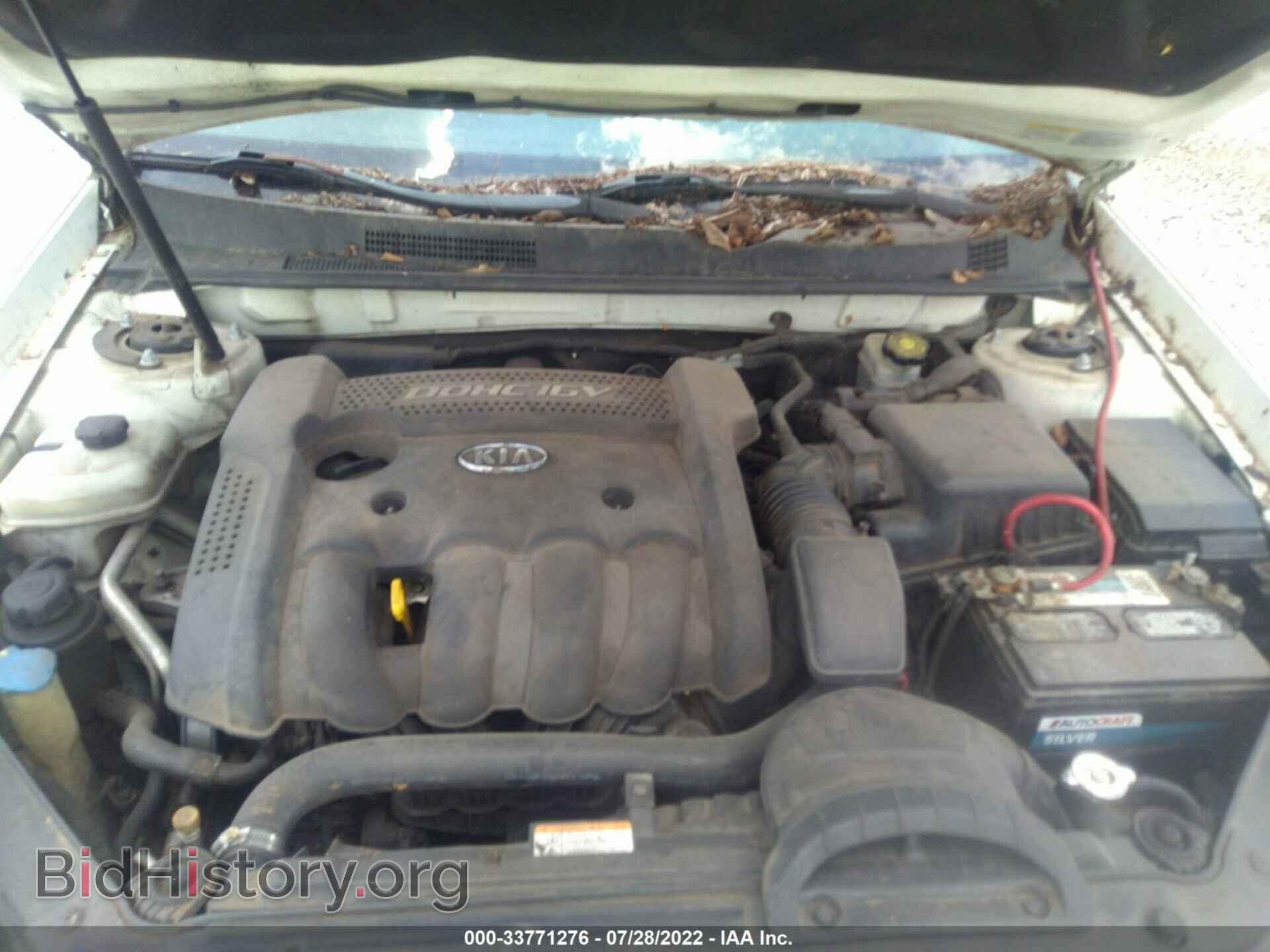 2007 KIA OPTIMA - VIN: KNAGE123775101737 - Фото 10
