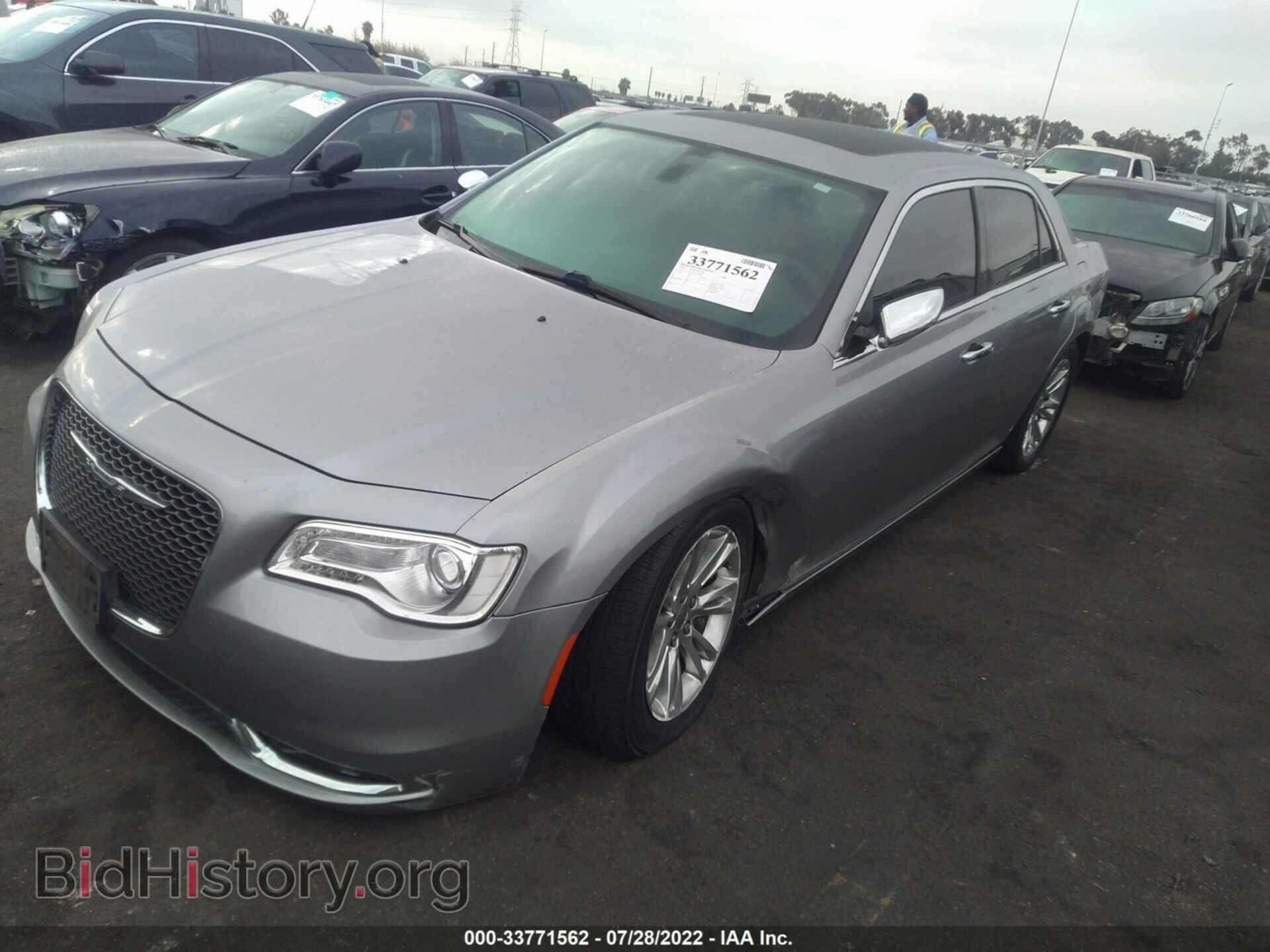 2016 CHRYSLER 300 - VIN: 2C3CCAEG2GH219892 - Photo 2