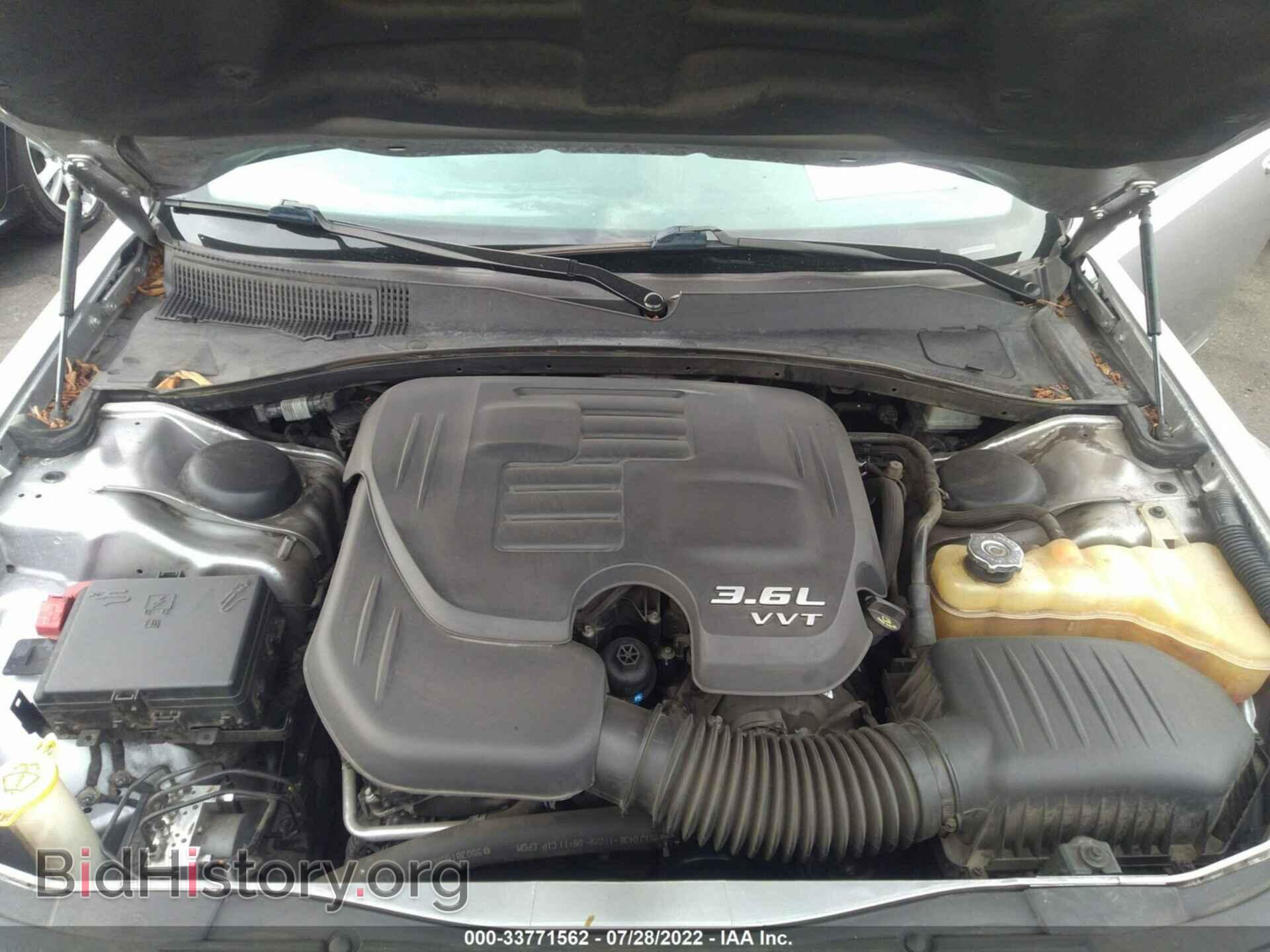 2016 CHRYSLER 300 - VIN: 2C3CCAEG2GH219892 - Photo 10