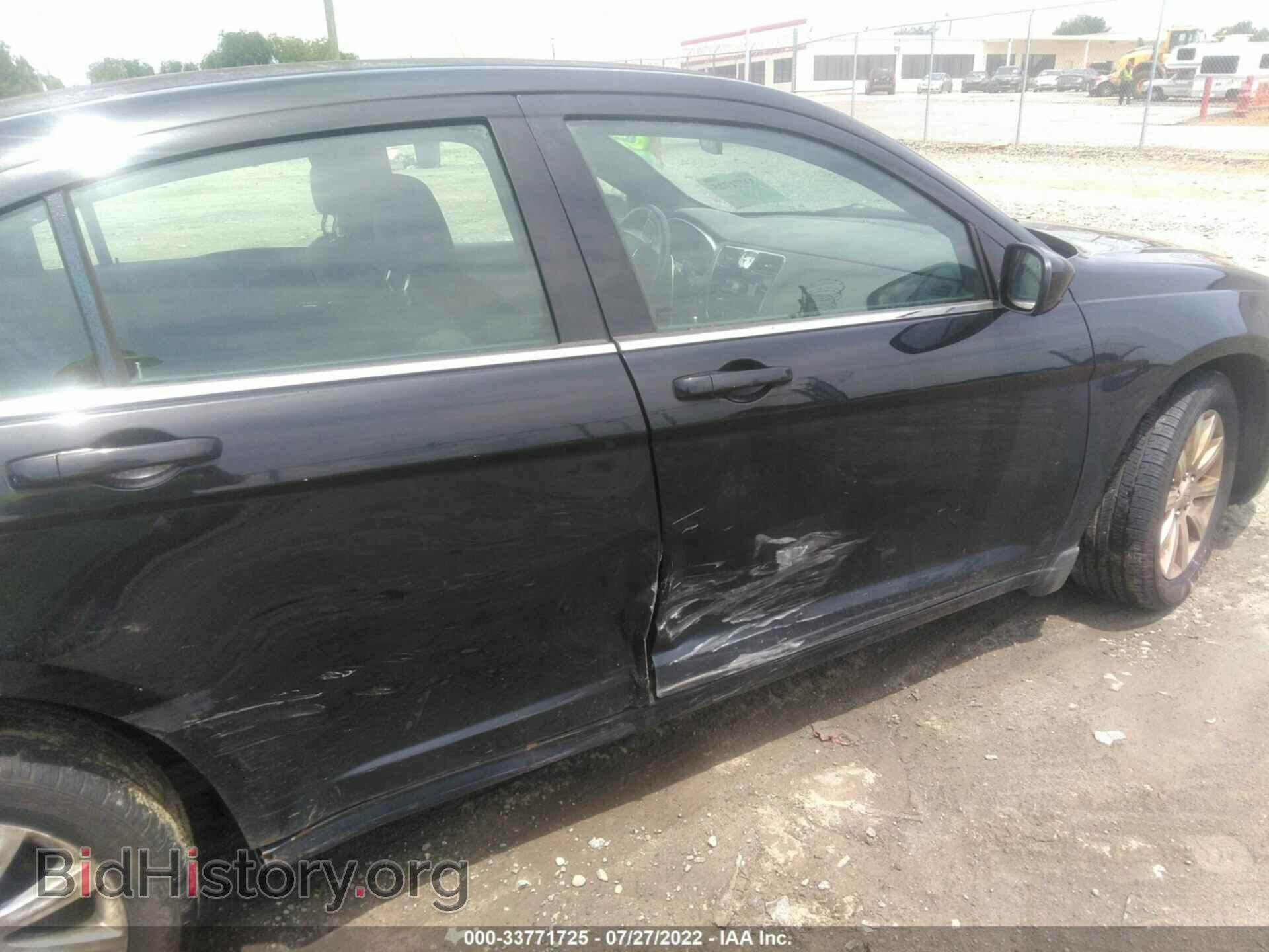 2012 CHRYSLER 200 - VIN: 1C3CCBBB0CN104627 - Фото 6