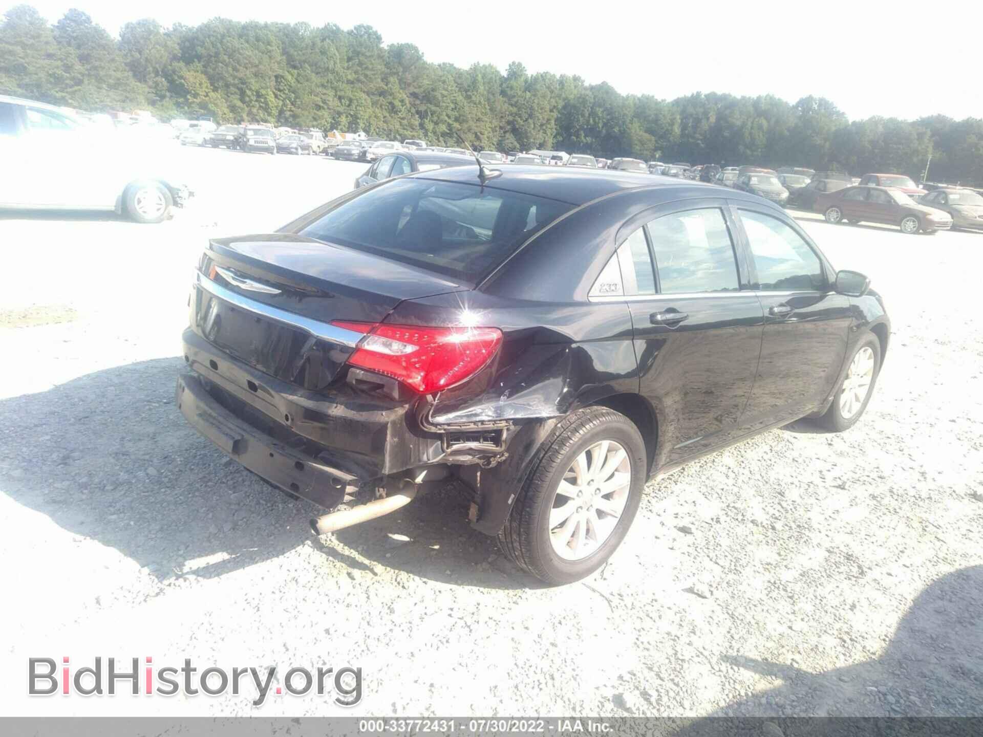 2013 CHRYSLER 200 - VIN: 1C3CCBBB1DN694757 - Photo 4