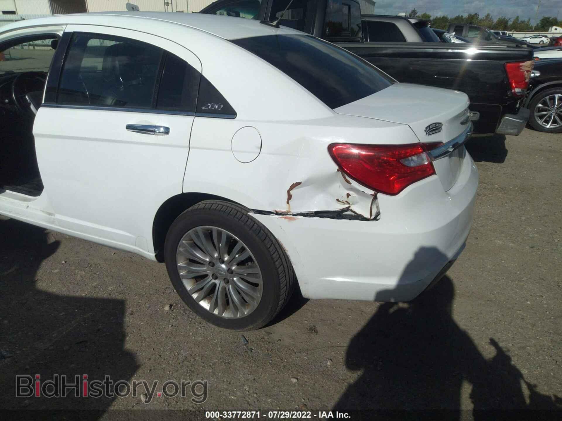 2011 CHRYSLER 200 - VIN: 1C3BC2FB4BN551403 - Фото 6