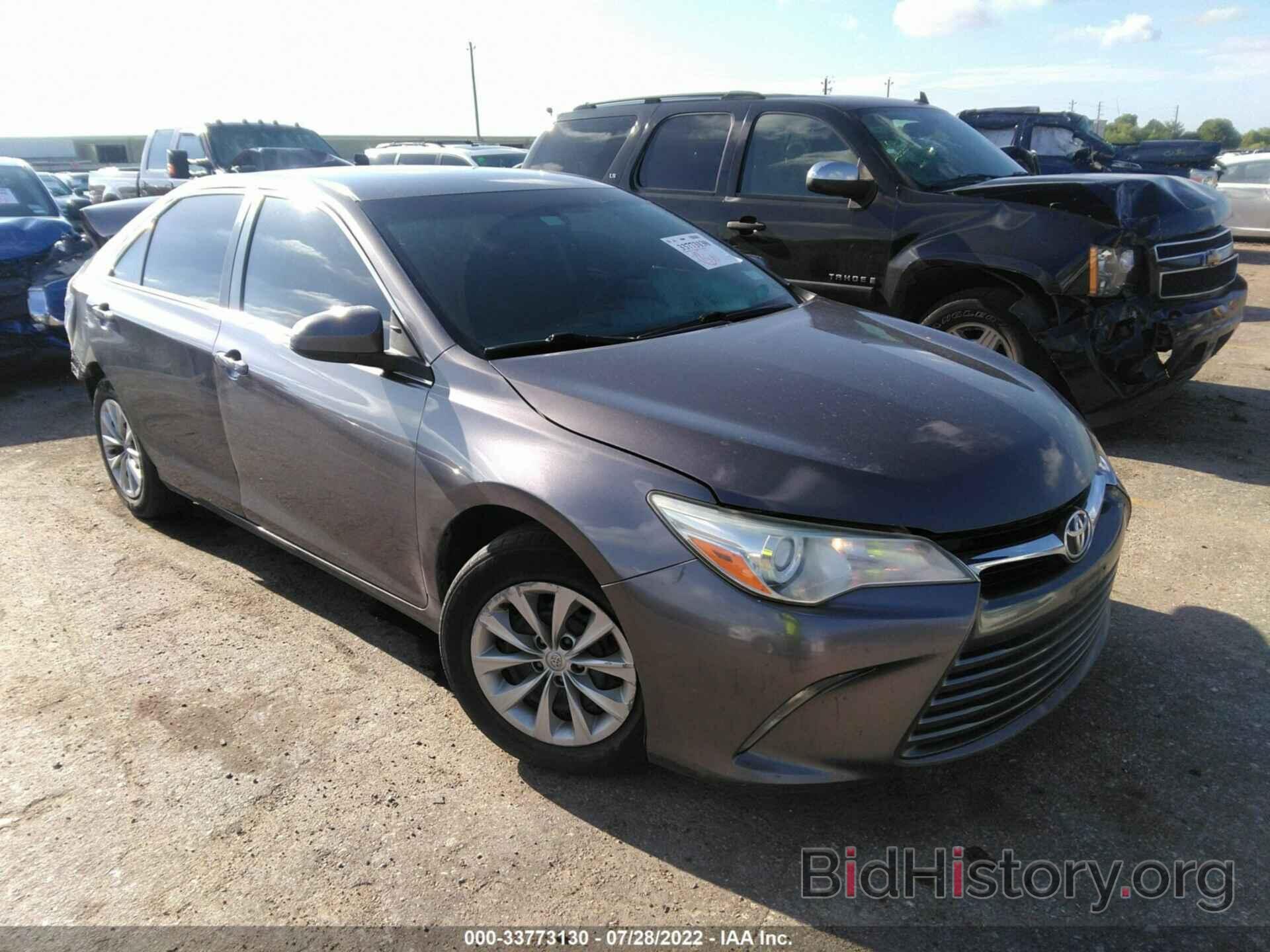 Photo 4T1BF1FK9FU057476 - TOYOTA CAMRY 2015