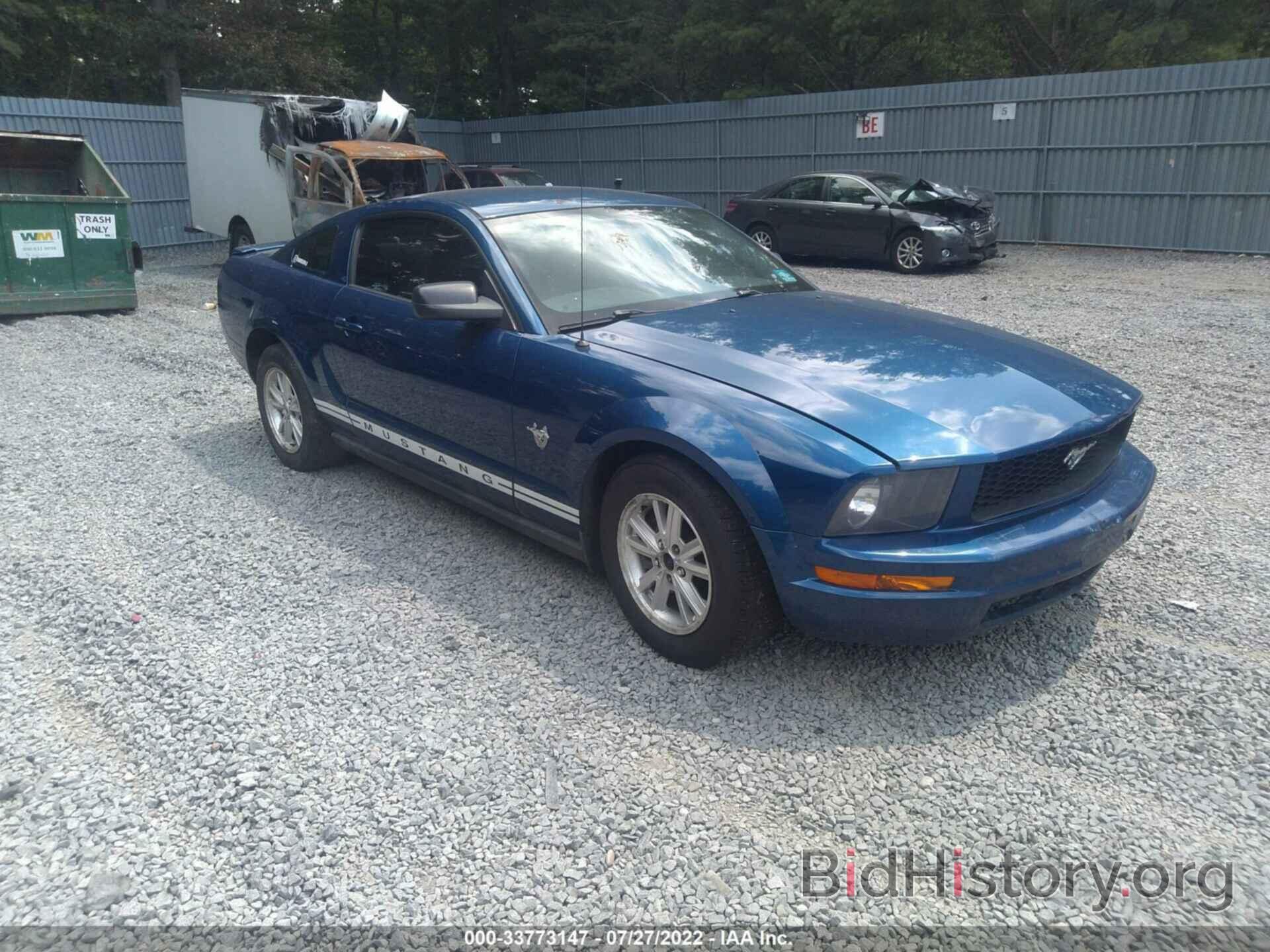 Photo 1ZVHT80N895115060 - FORD MUSTANG 2009