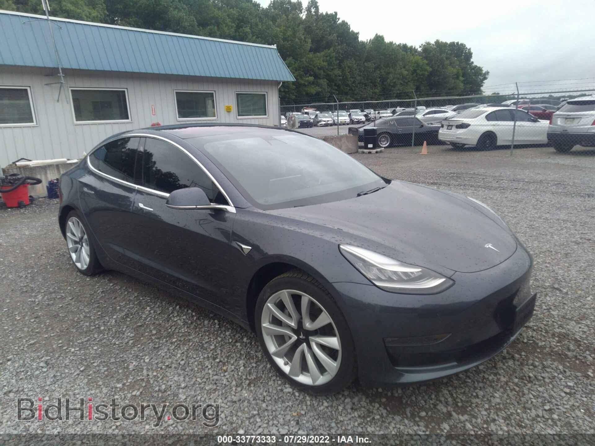 Фотография 5YJ3E1EA5JF162974 - TESLA MODEL 3 2018