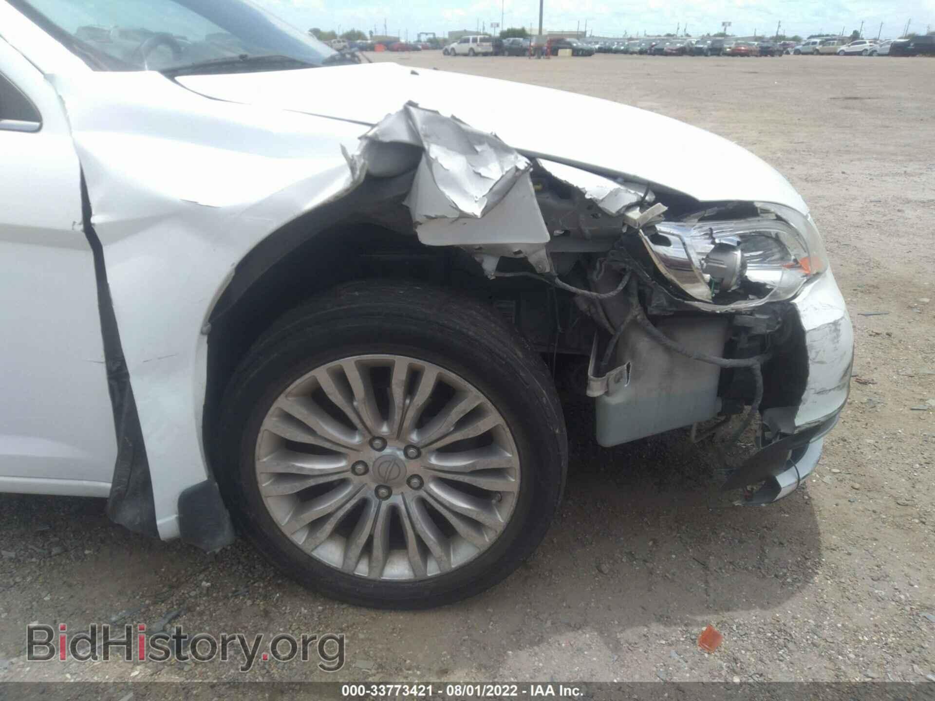 2011 CHRYSLER 200 - VIN: 1C3BC2FB5BN582238 - Фото 6