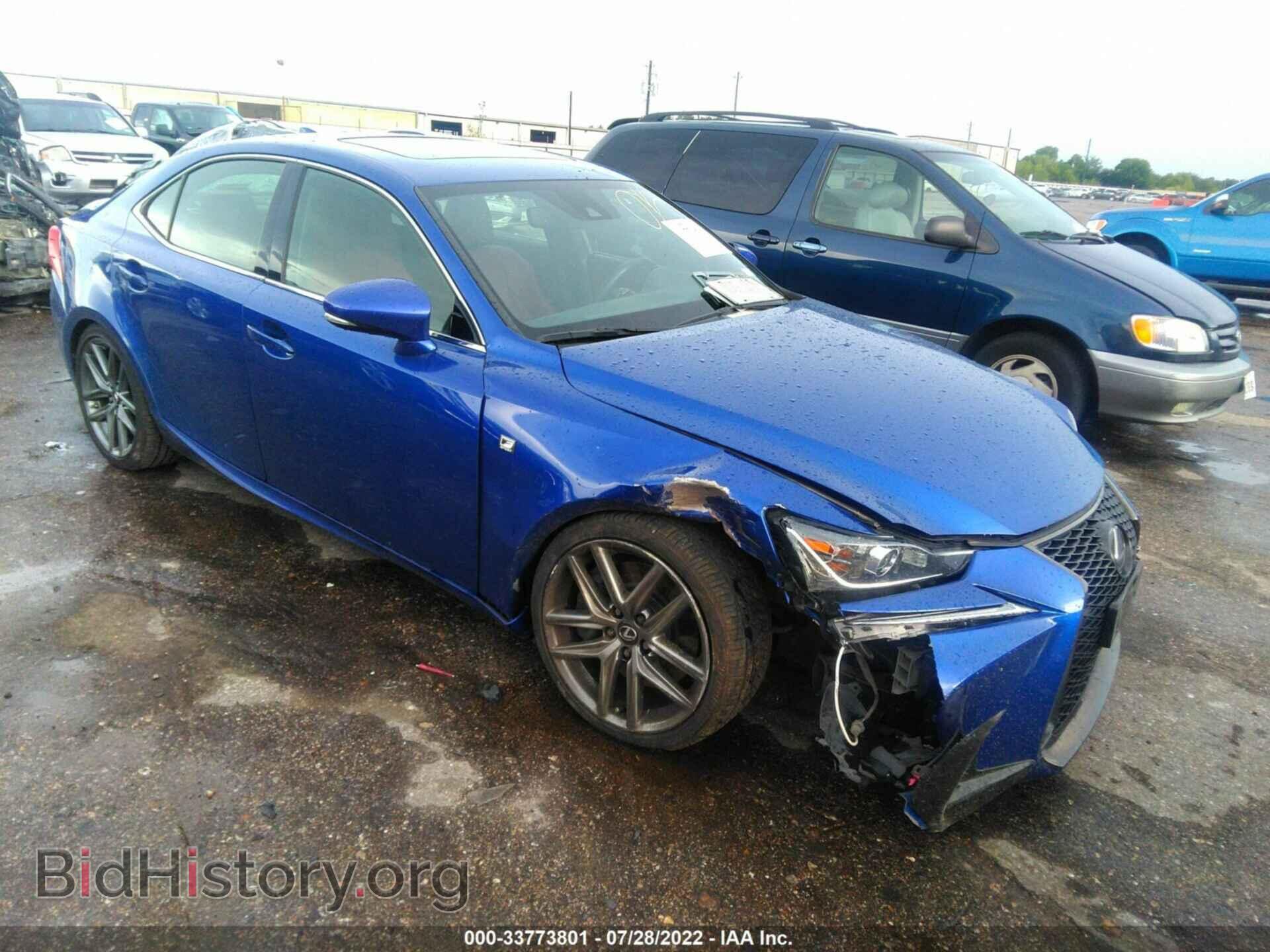 Фотография JTHBA1D25H5044323 - LEXUS IS 2017