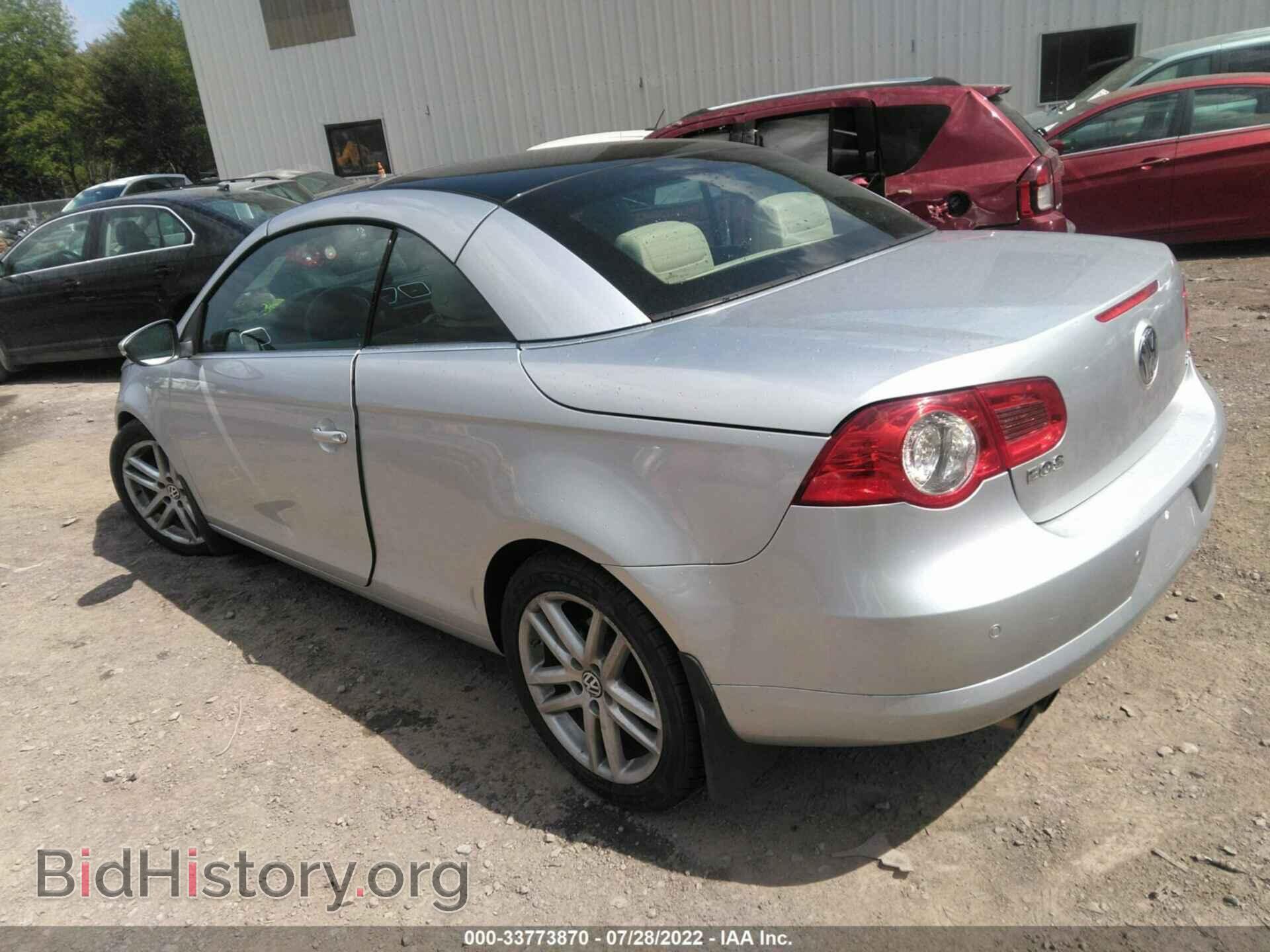 2010 VOLKSWAGEN EOS - VIN: WVWFA7AH0AV021469 - Фото 3