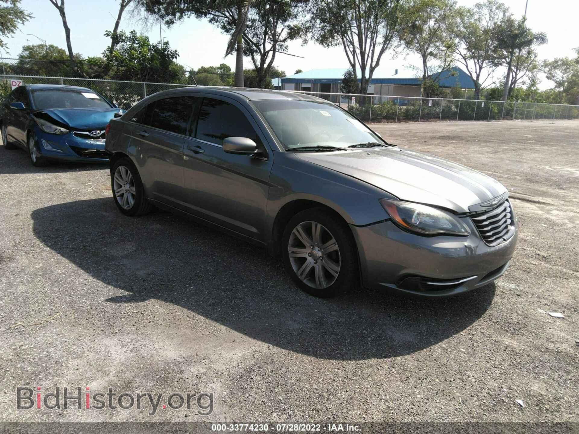 Photo 1C3CCBBB1DN574215 - CHRYSLER 200 2013