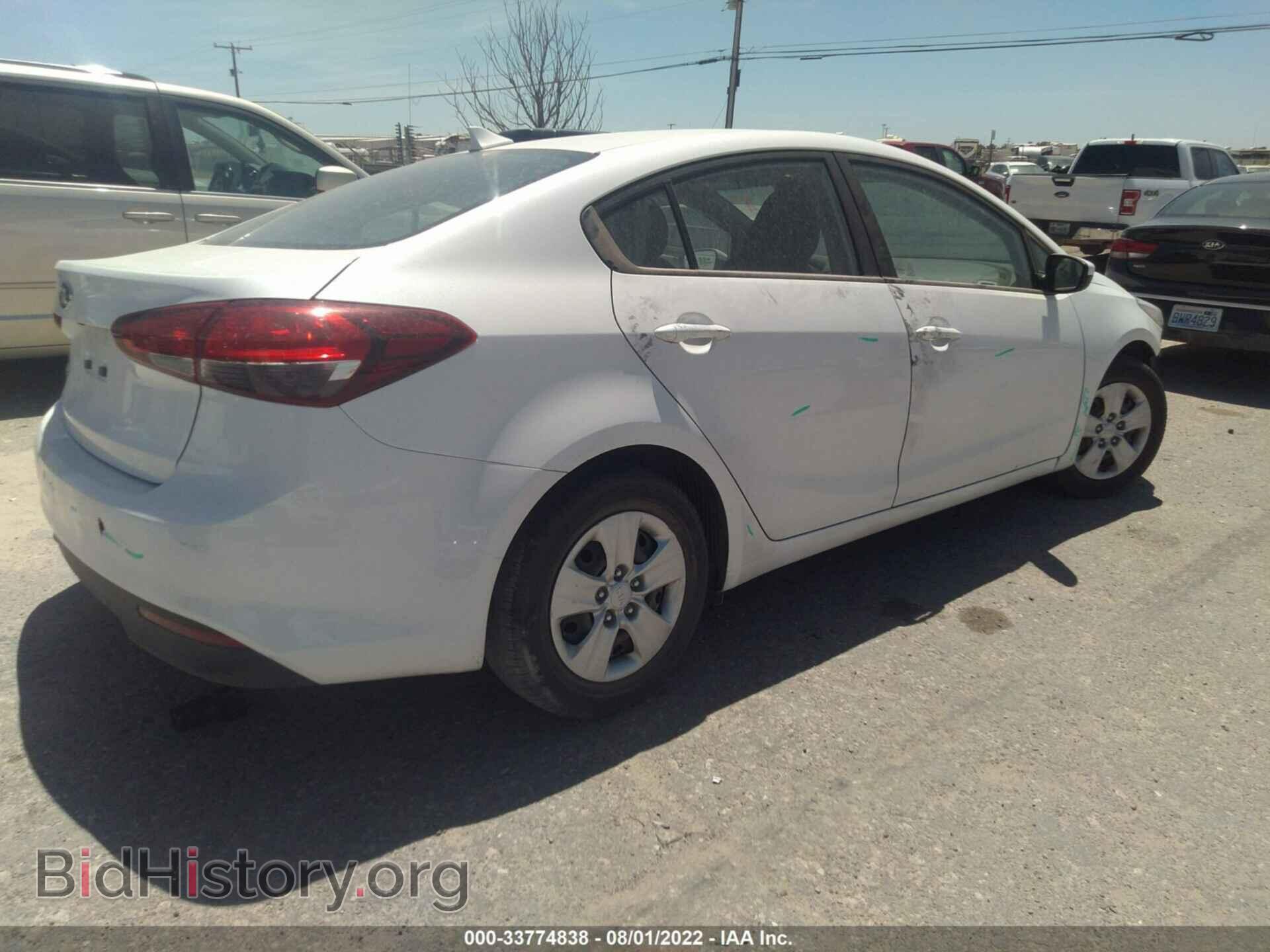 2017 KIA FORTE - VIN: 3KPFL4A77HE083806 - Фото 4