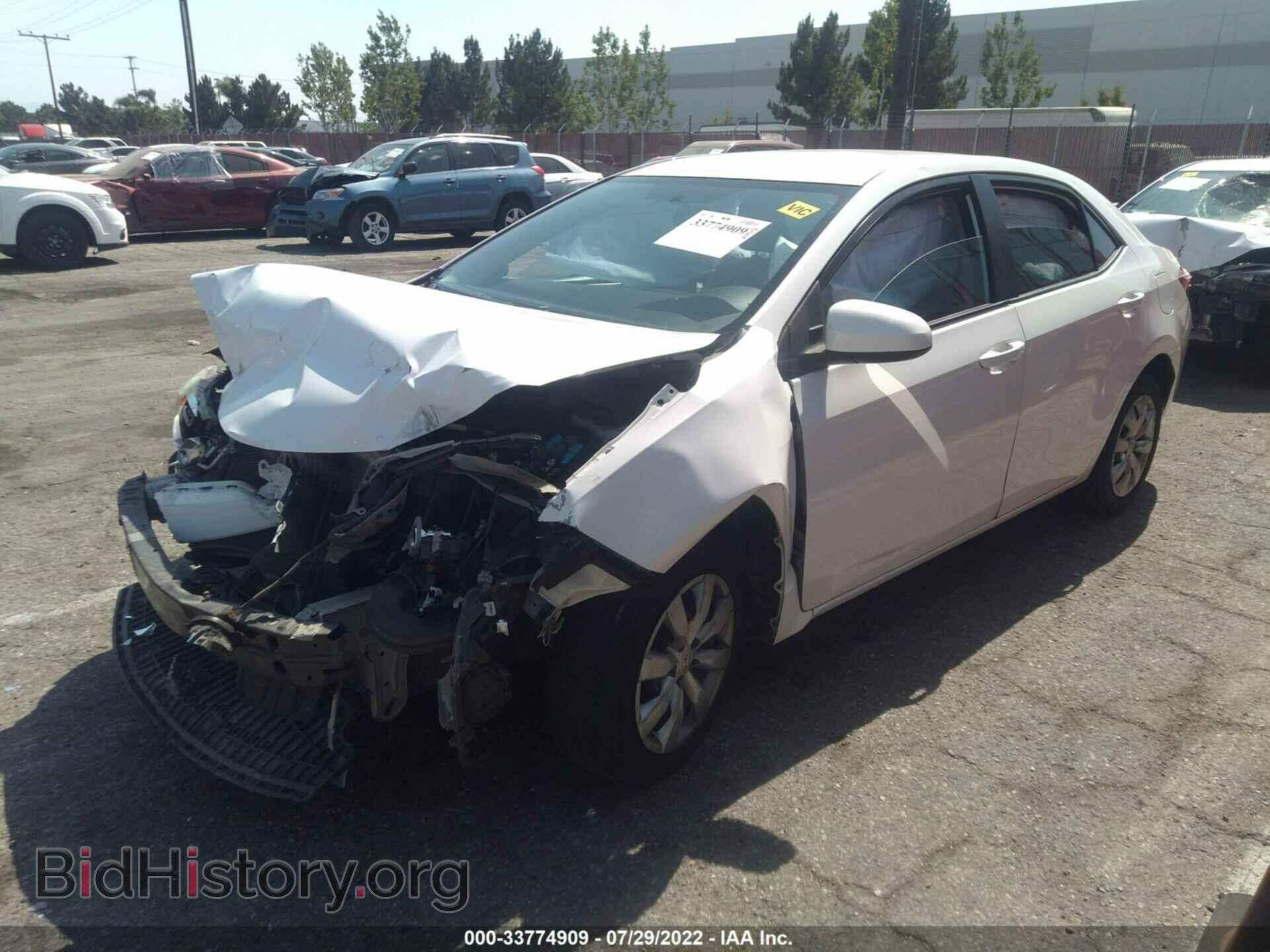 2015 TOYOTA COROLLA - VIN: 5YFBURHE5FP334198 - Фото 2