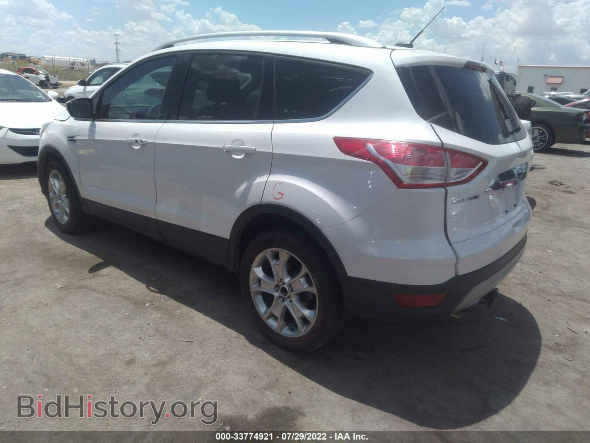 2016 FORD ESCAPE - VIN: 1FMCU0J90GUB06672 - Фото 3